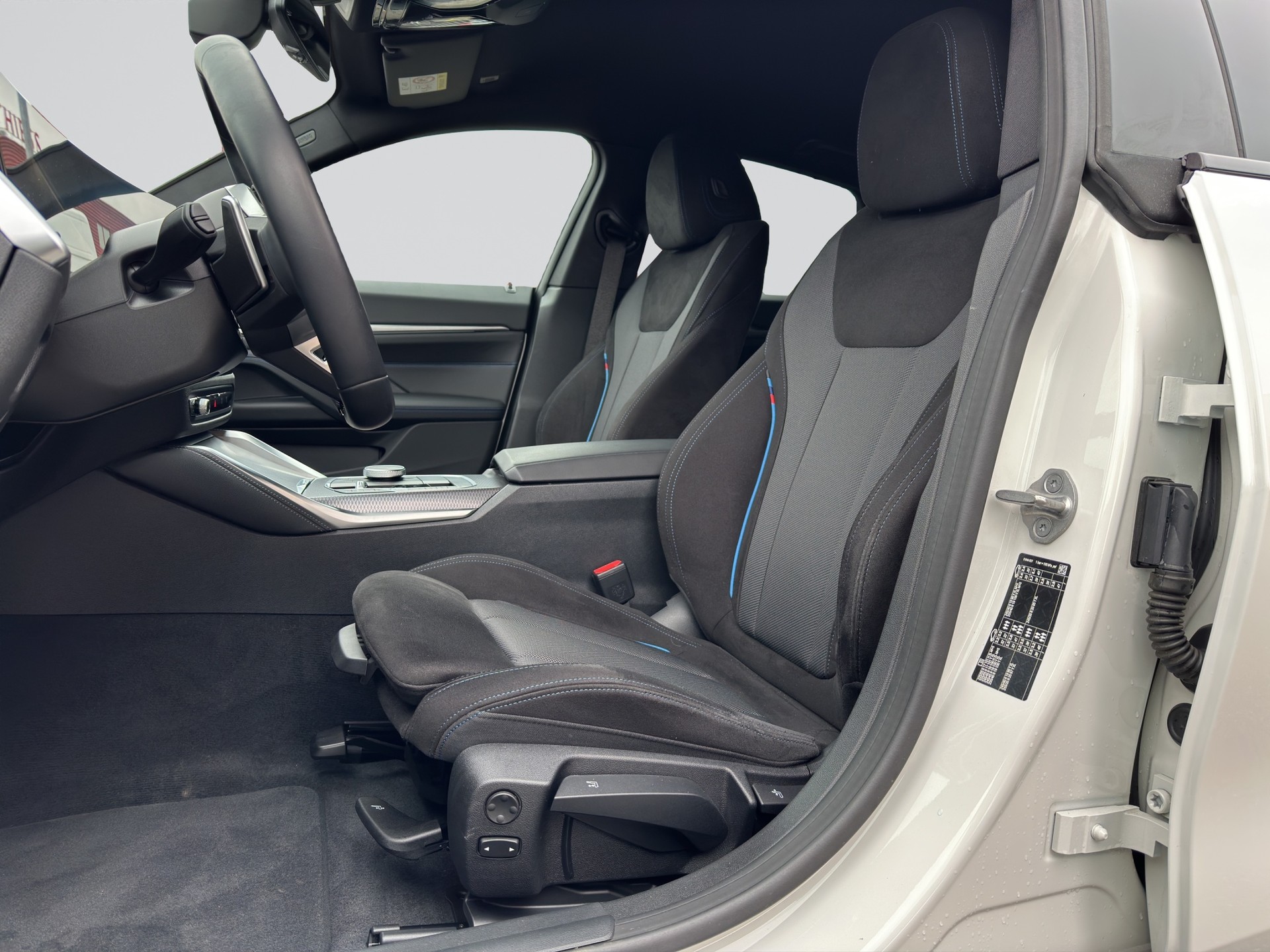 BMW 420i Gran Coupé M Sport Steptronic-image-5