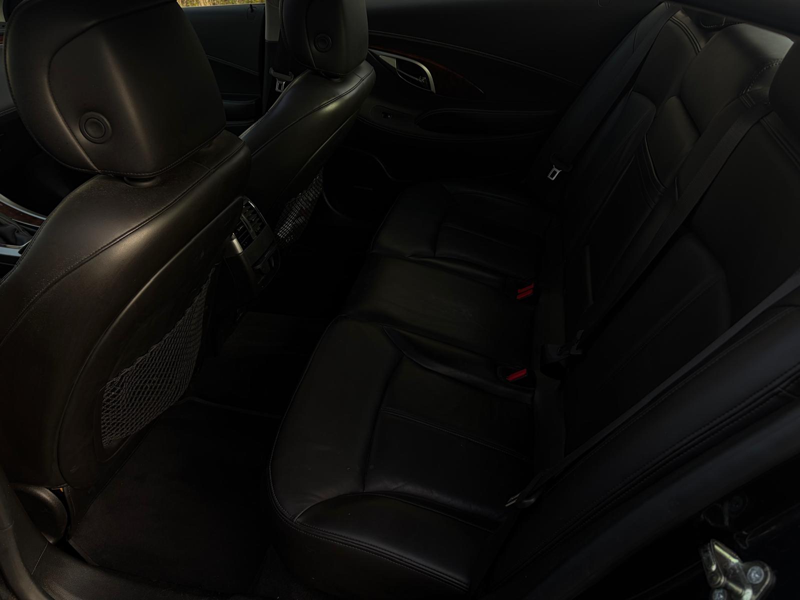 BUICK LaCrosse CXL-image-10