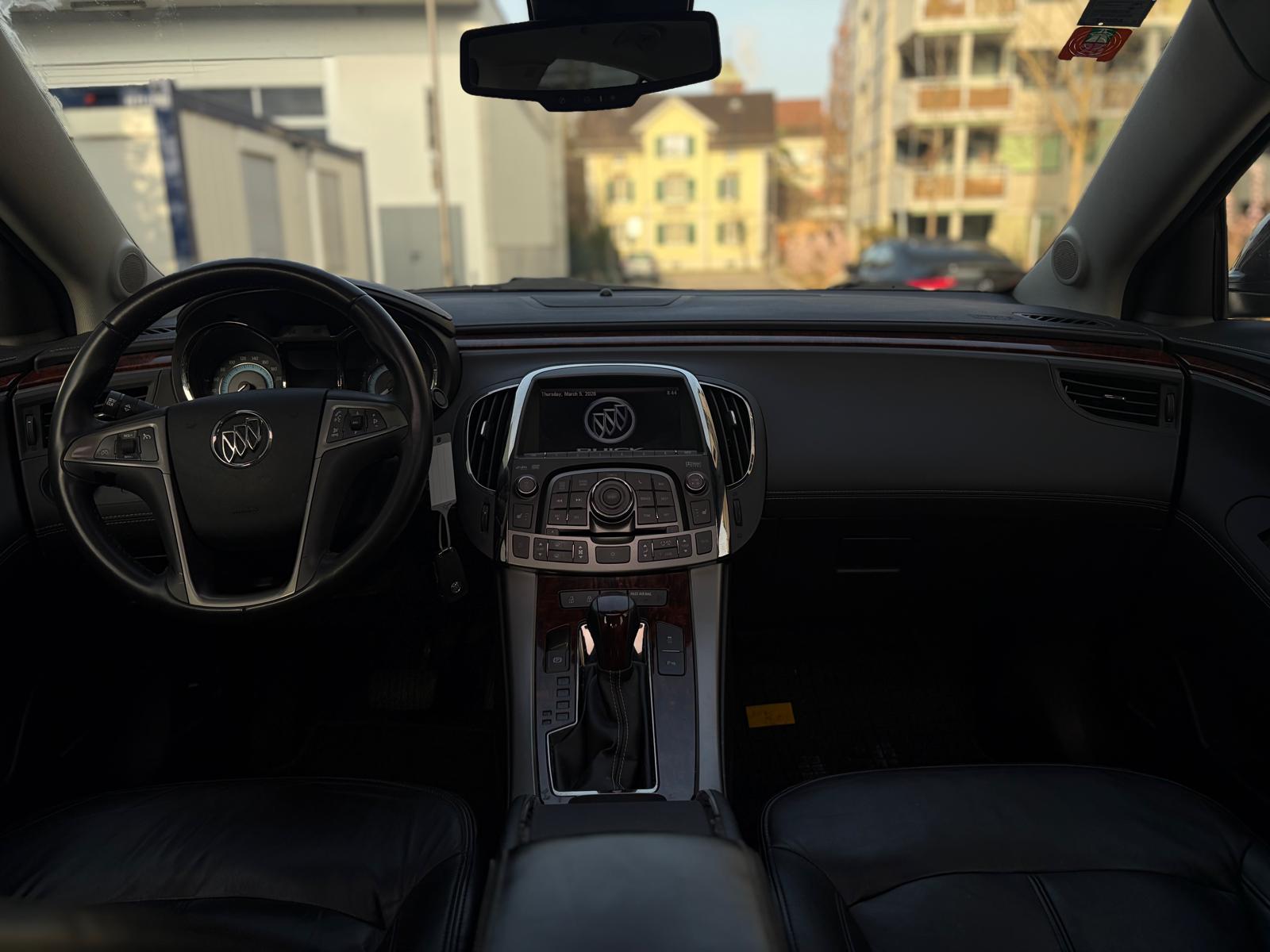 BUICK LaCrosse CXL-image-9