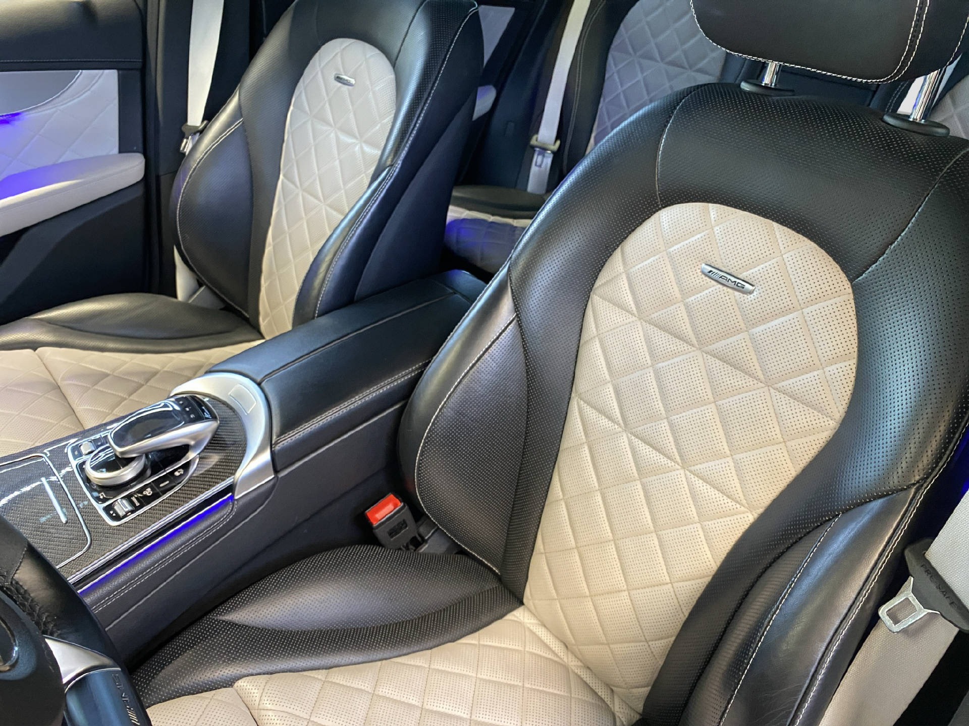 MERCEDES-BENZ GLC 63 S AMG 4MATIC+ Coupé-image-7