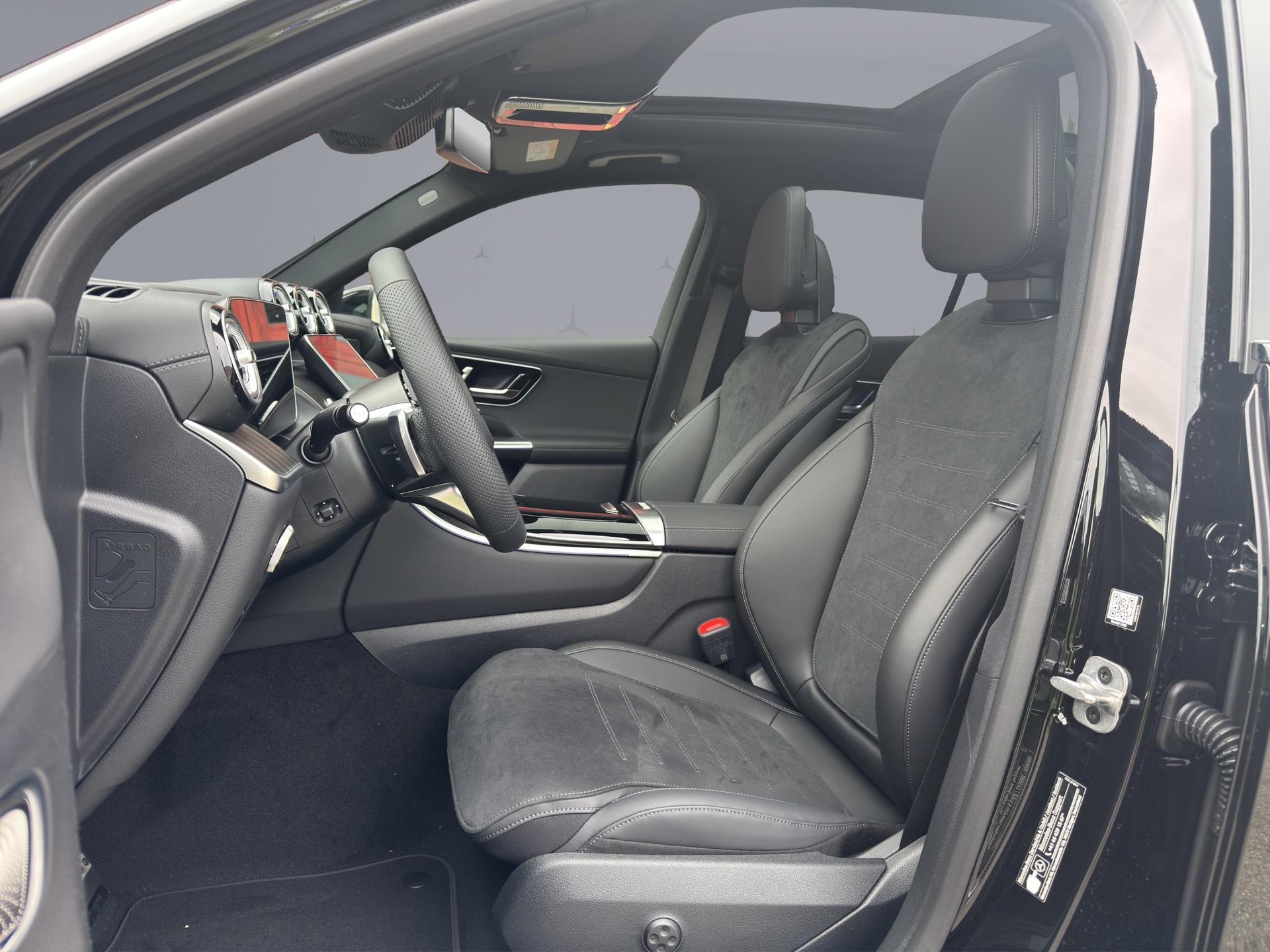 MERCEDES-BENZ GLC 220 d AMG Line 4matic-image-10