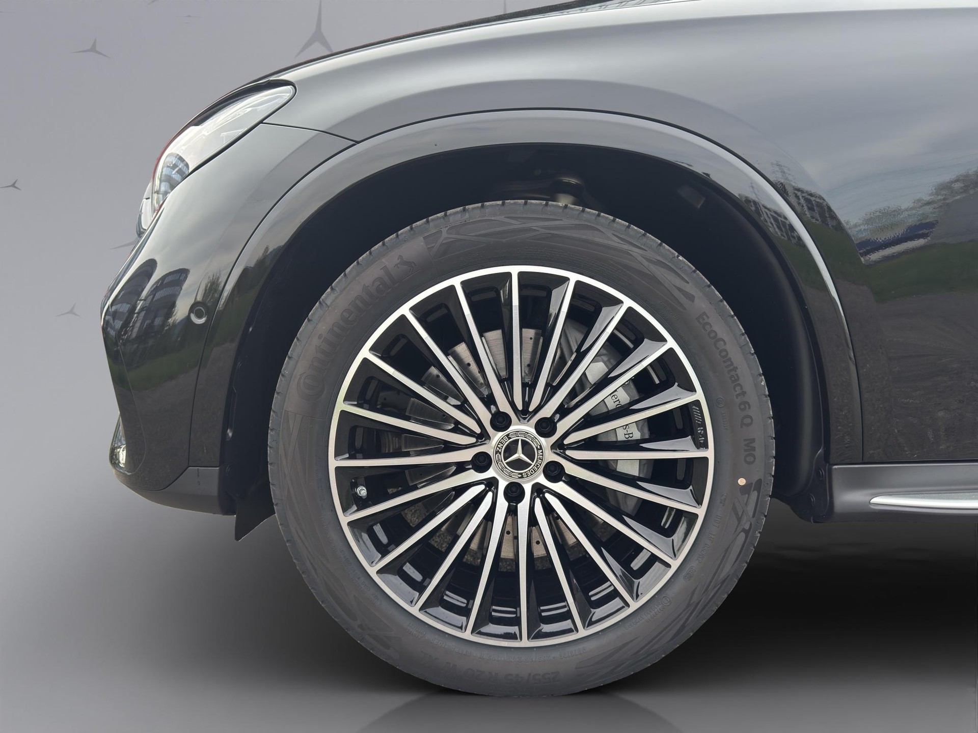 MERCEDES-BENZ GLC 220 d AMG Line 4matic-image-3