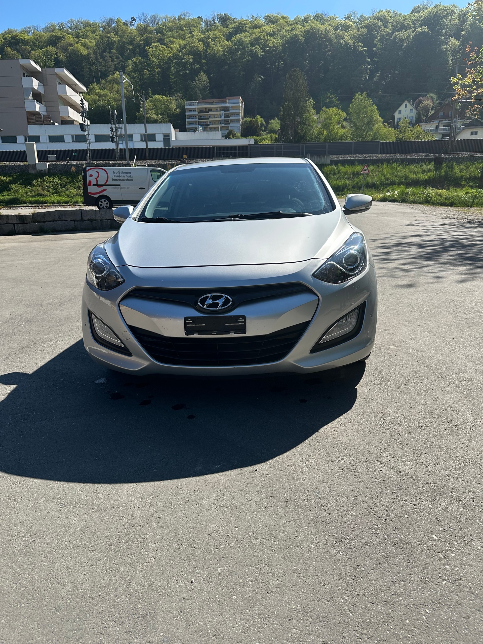 HYUNDAI i30 1.6 GDI Style Automatic-image-6