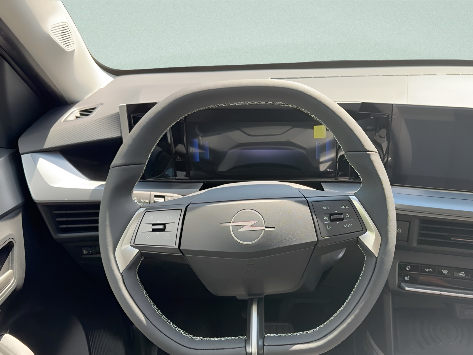 OPEL Frontera 1.2i MHEV GS-image-14