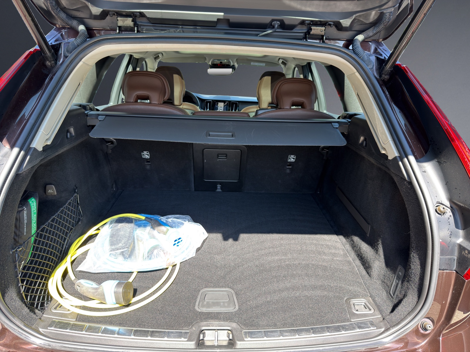 VOLVO XC60 T8 e AWD Inscription Geartronic-image-11
