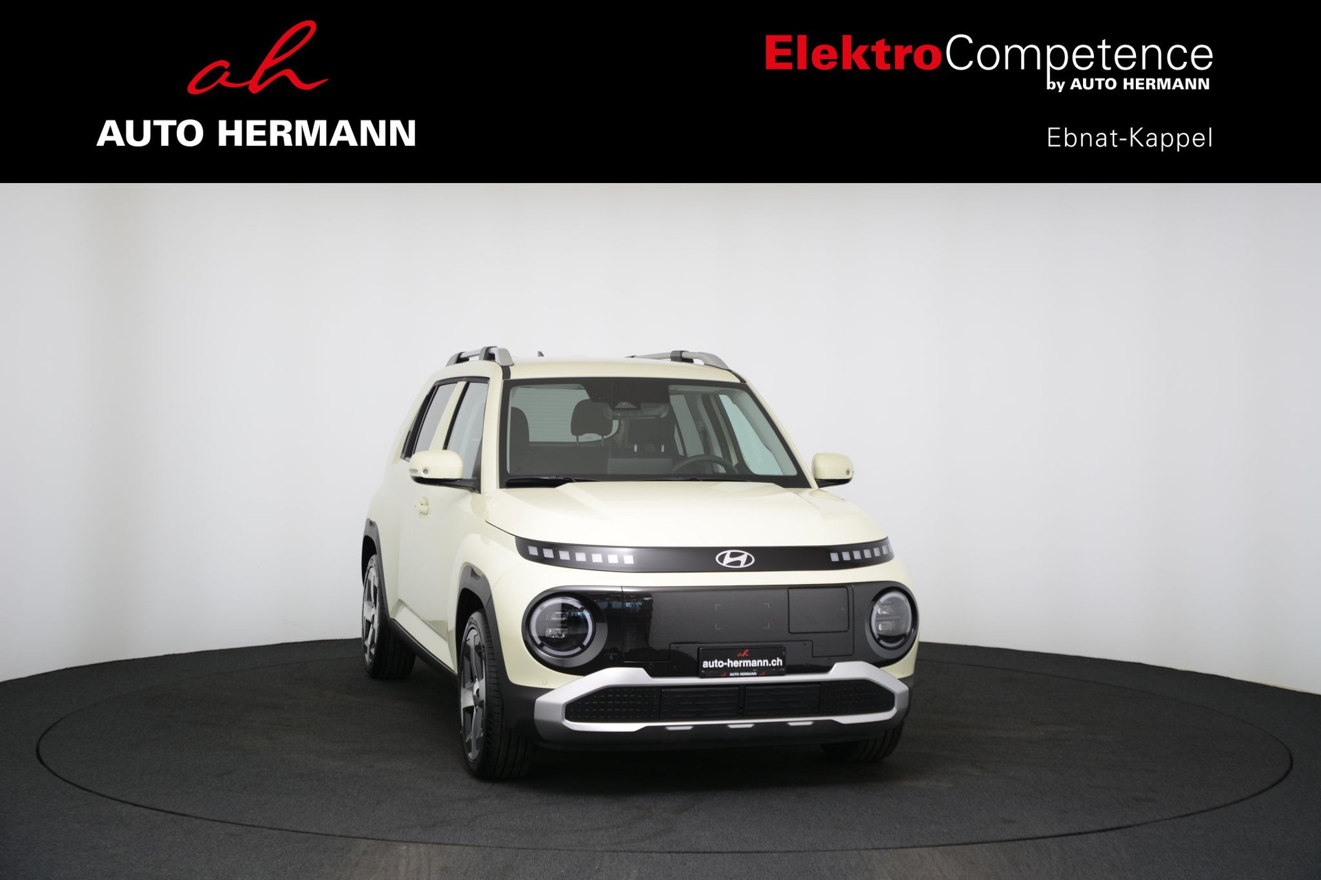 HYUNDAI Inster 49kWh Luxury-image-0