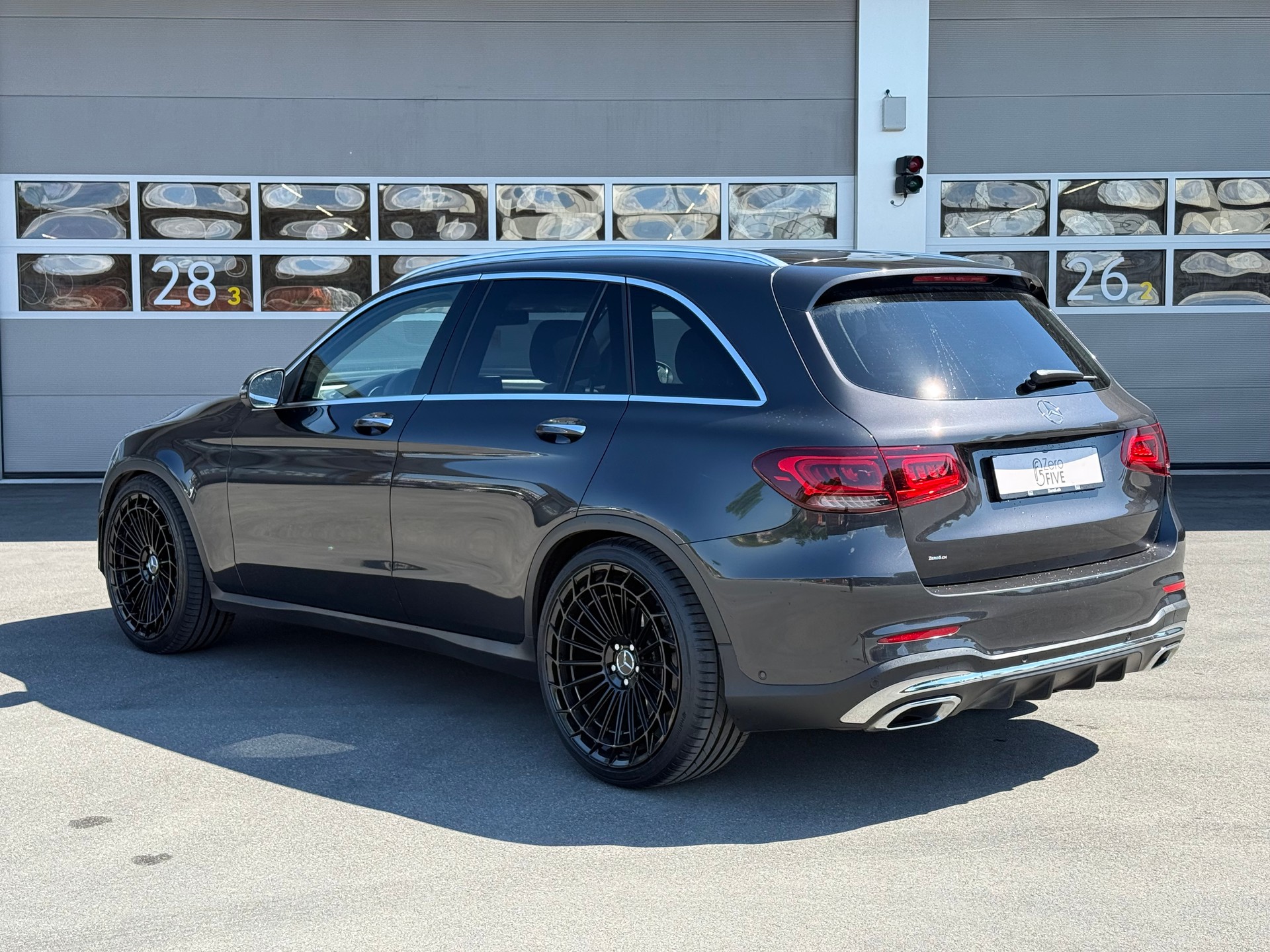 MERCEDES-BENZ GLC 400 d 4Matic AMG Line 9G-Tronic-image-6