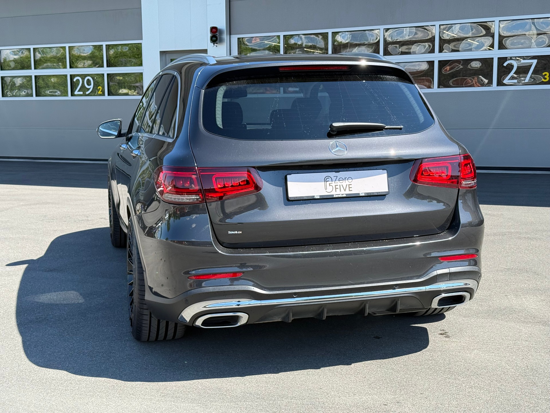 MERCEDES-BENZ GLC 400 d 4Matic AMG Line 9G-Tronic-image-8