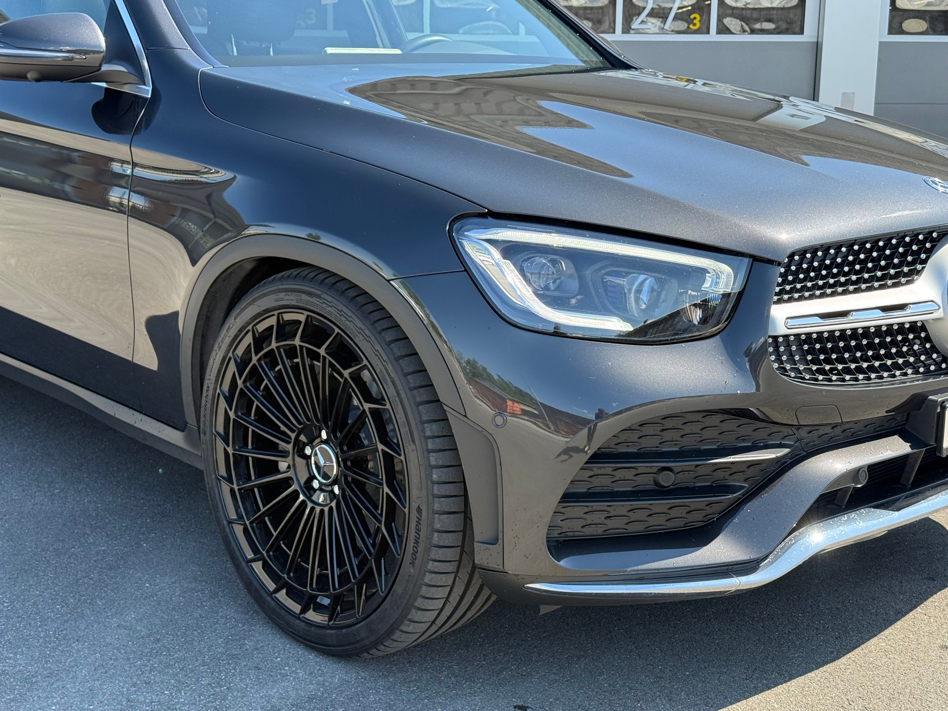 MERCEDES-BENZ GLC 400 d 4Matic AMG Line 9G-Tronic-image-2