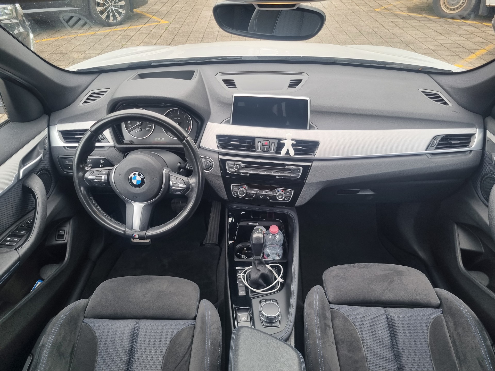 BMW X1 xDrive 18d M Sport Steptronic-image-12