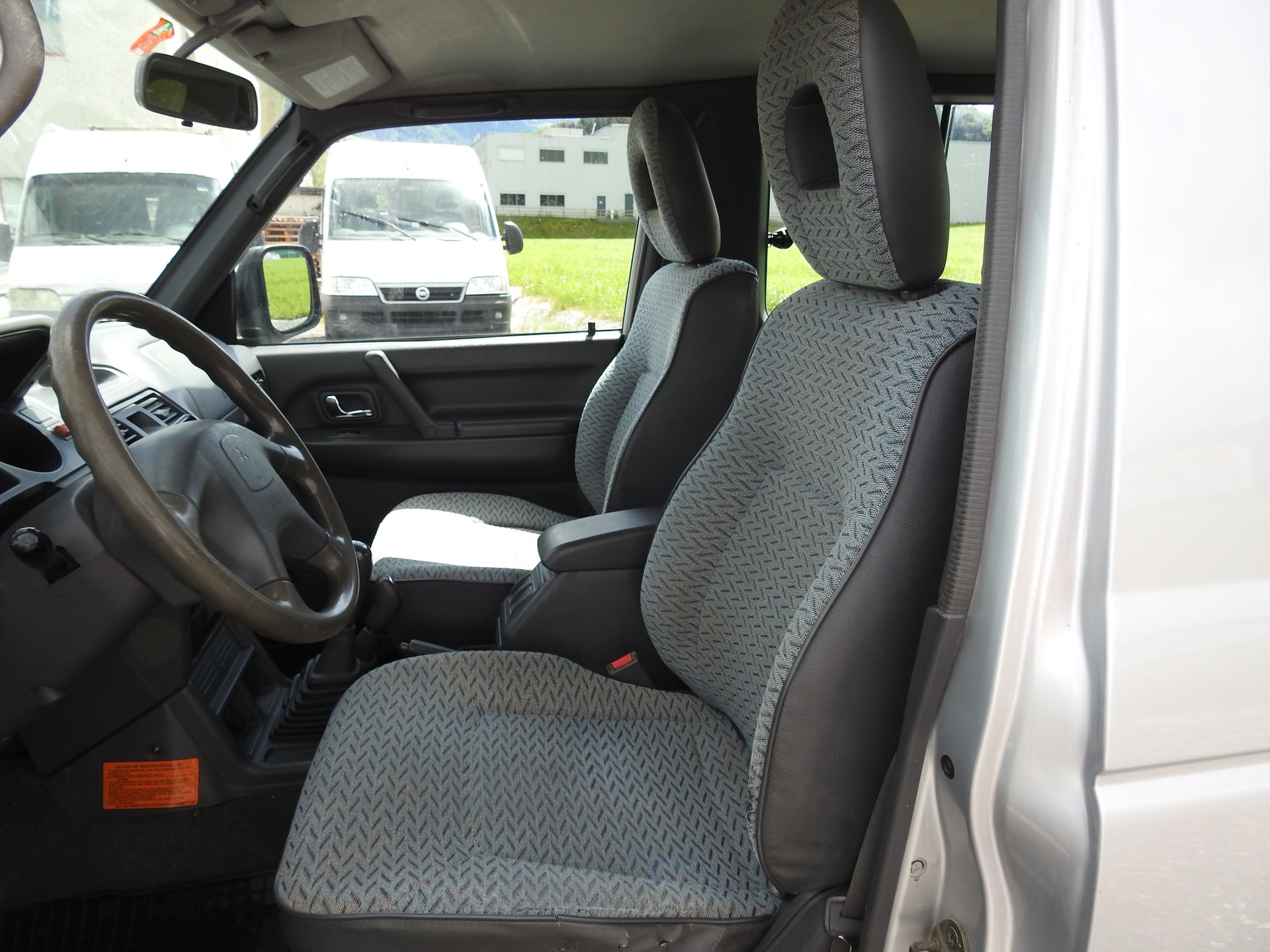 MITSUBISHI Pajero 2.5 TDI Classic-image-14
