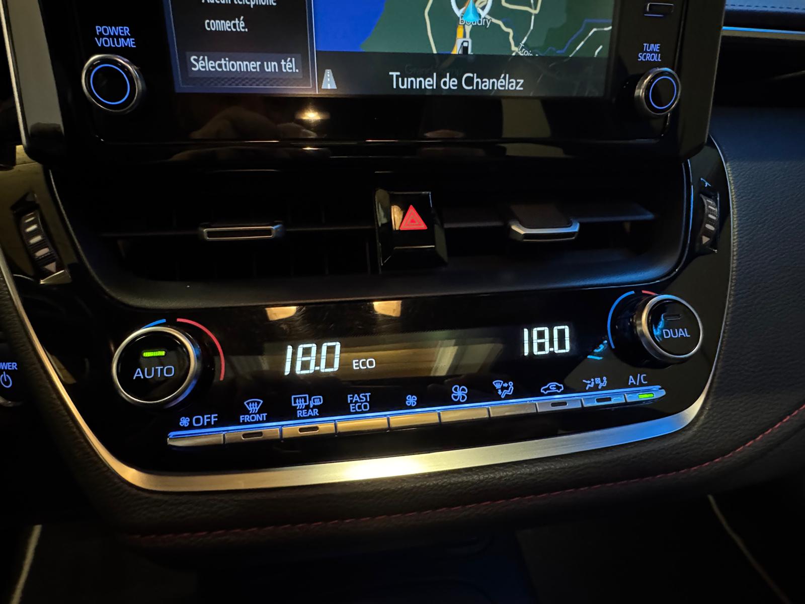 TOYOTA Corolla Hybrid 1.8 VVT-i 16V GPS 122 HSD CVT 98-image-21