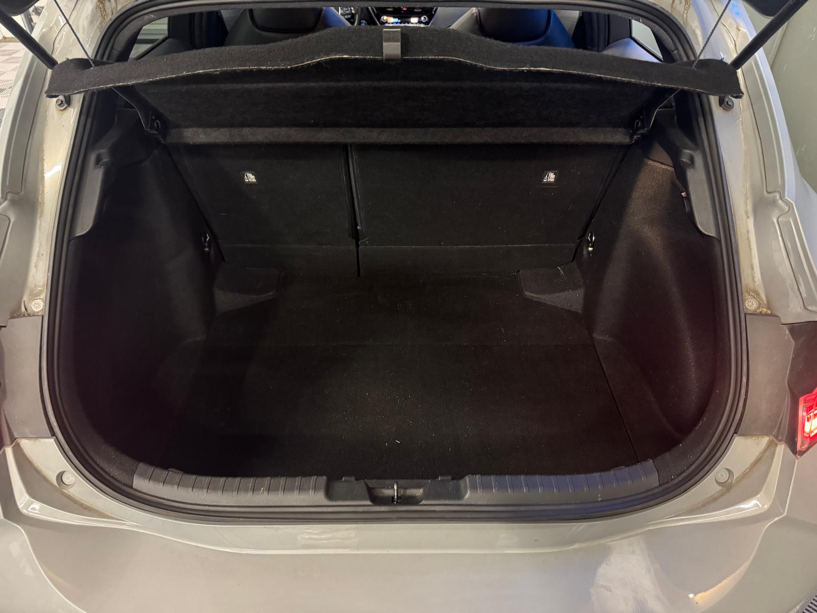 TOYOTA Corolla Hybrid 1.8 VVT-i 16V GPS 122 HSD CVT 98-image-25