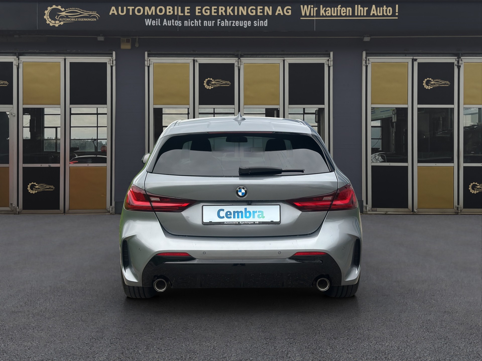 BMW 118d Pure M Sport-image-5