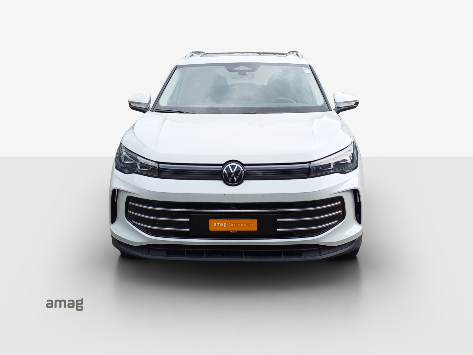 VW Tiguan 2.0 TSI DSG Elegance 4Motion-image-6