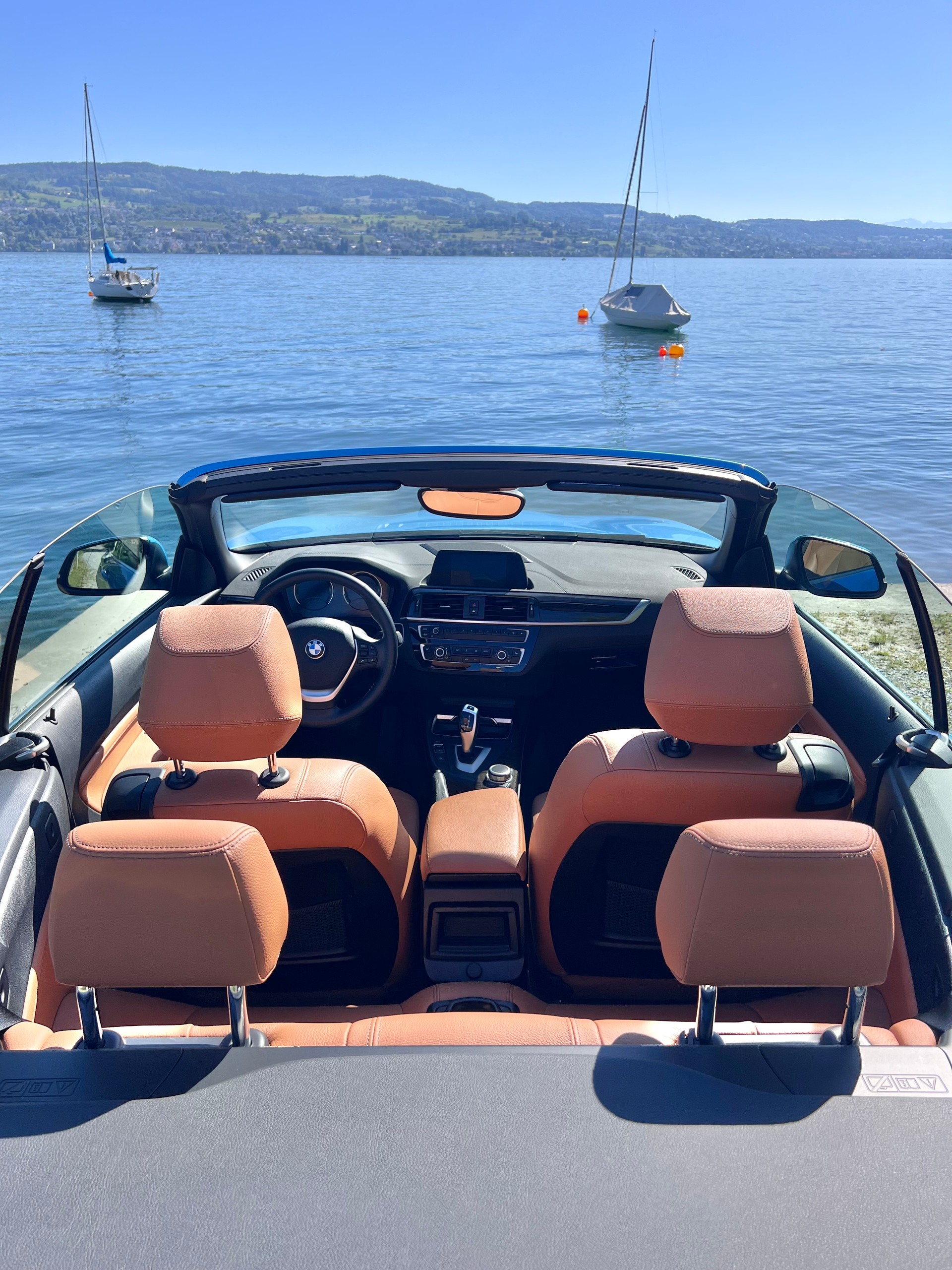 BMW 220d Cabrio Luxury Line-image-5