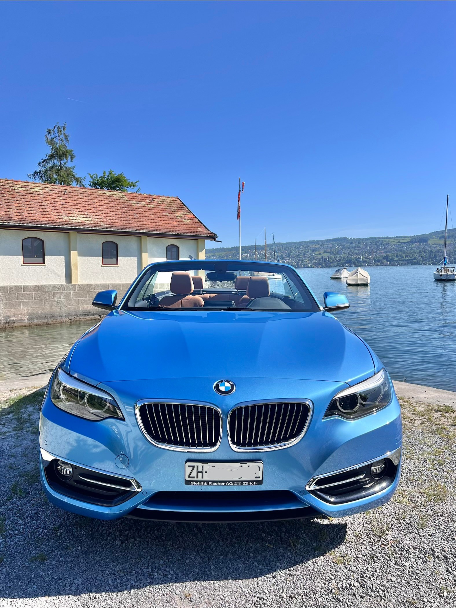 BMW 220d Cabrio Luxury Line-image-1