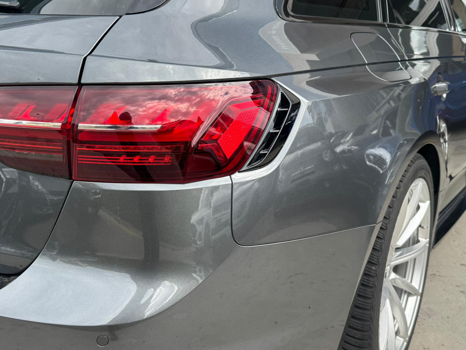 AUDI RS4 Avant quattro tiptronic-image-14