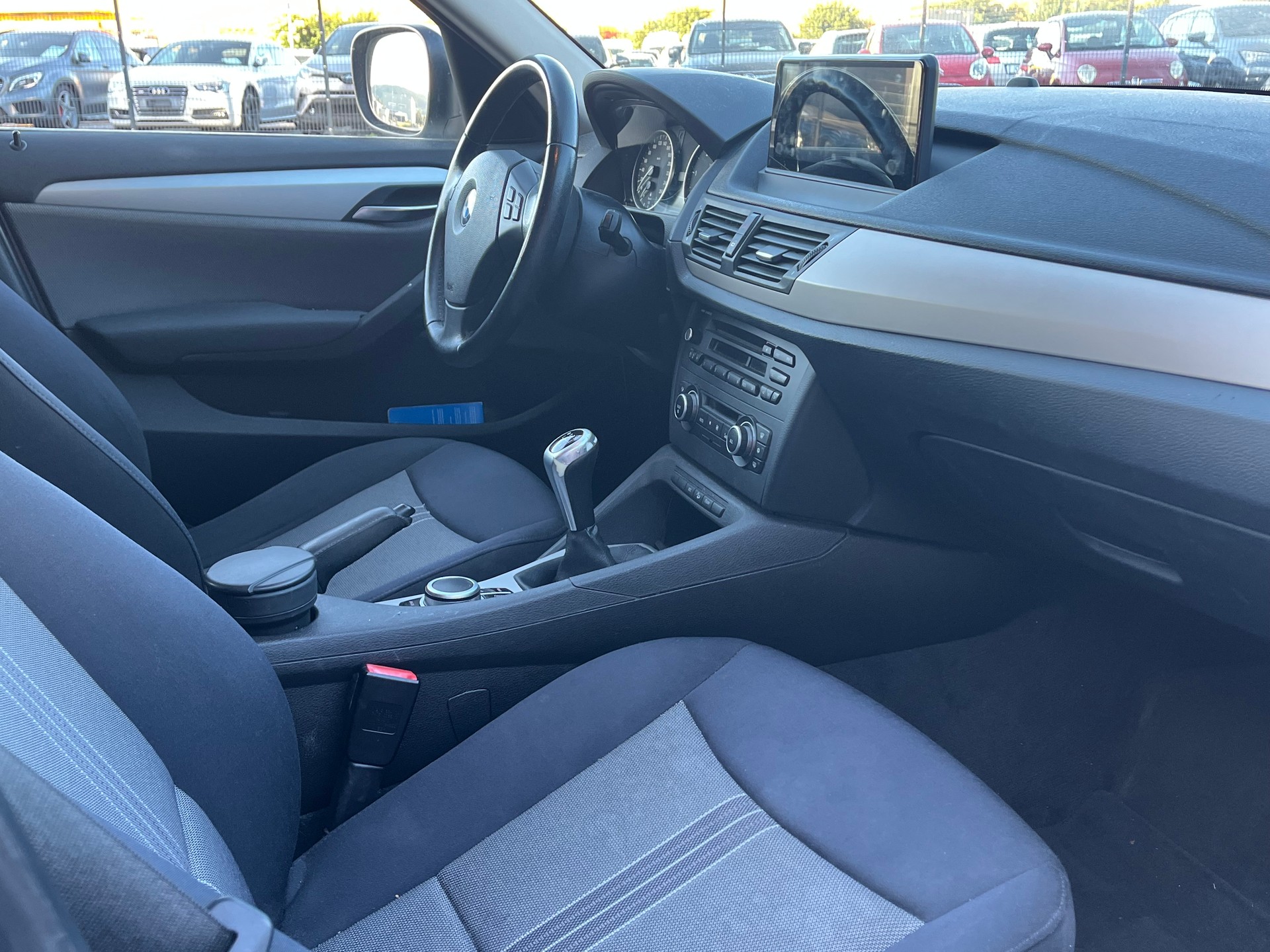 BMW X1 xDrive 20d-image-9