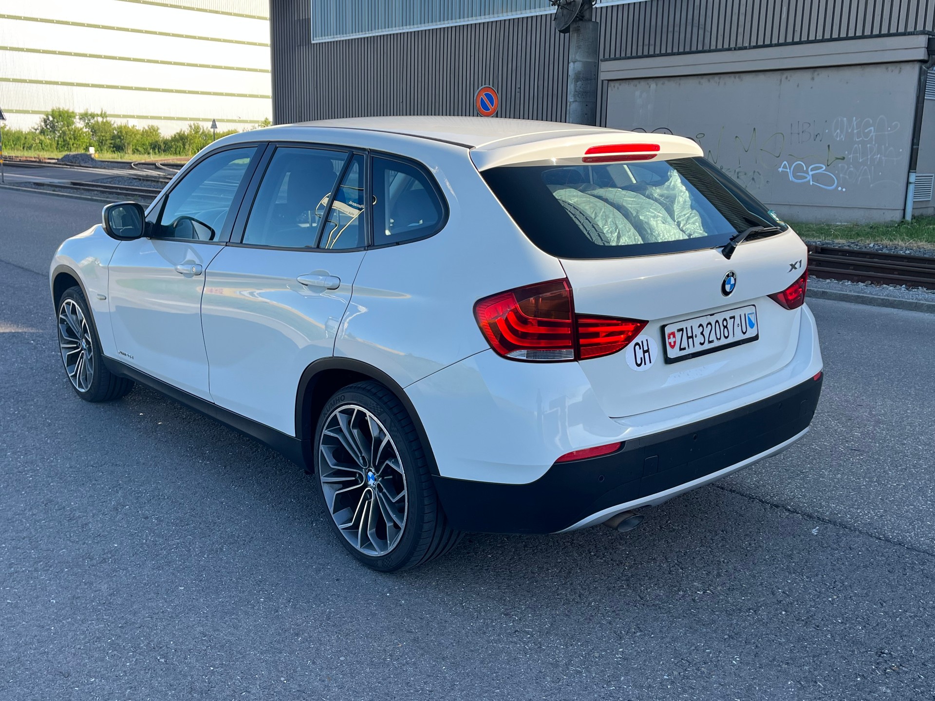 BMW X1 xDrive 20d-image-8