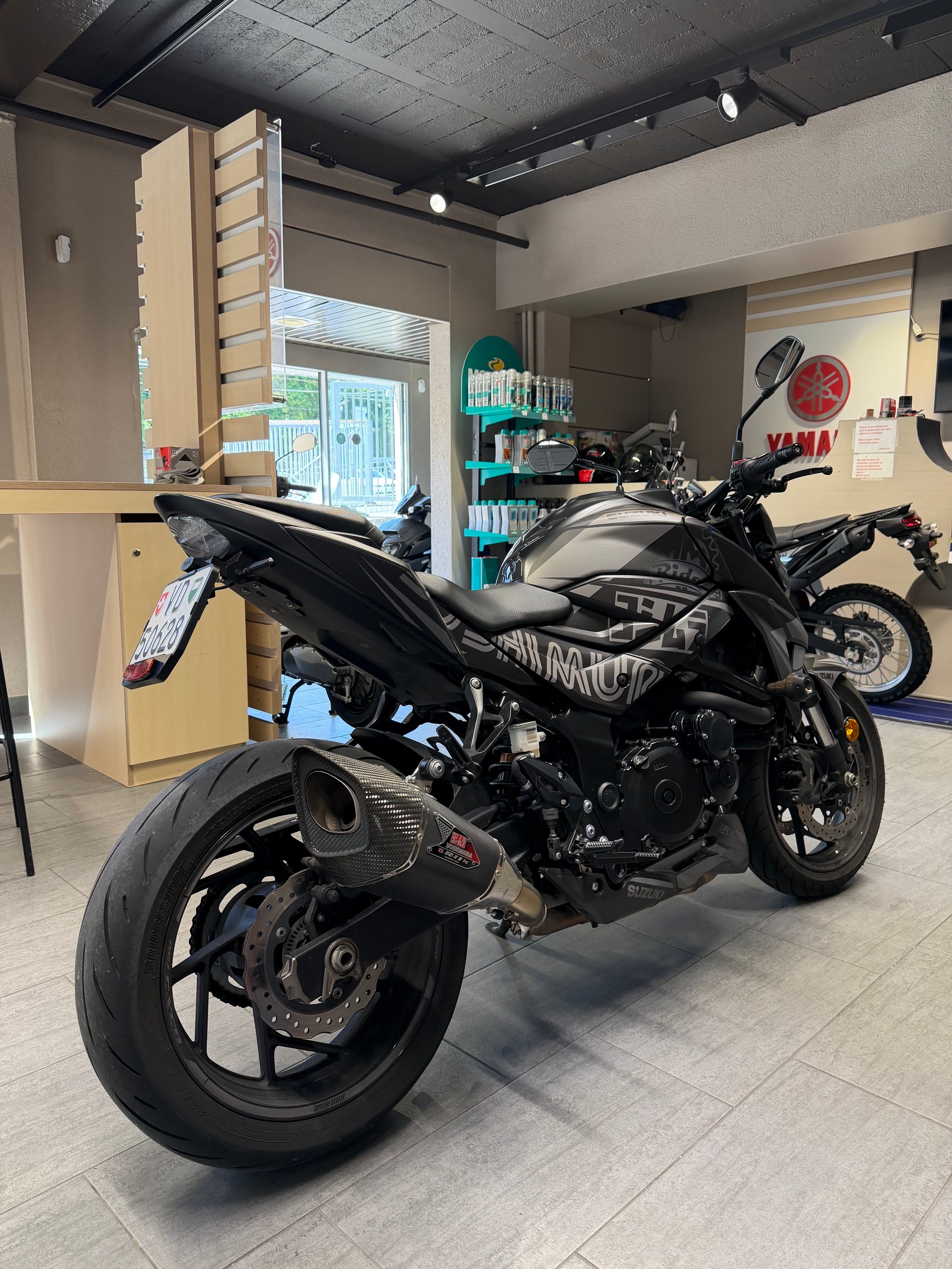 SUZUKI GSX-S 750 ABS-showroom-element-1