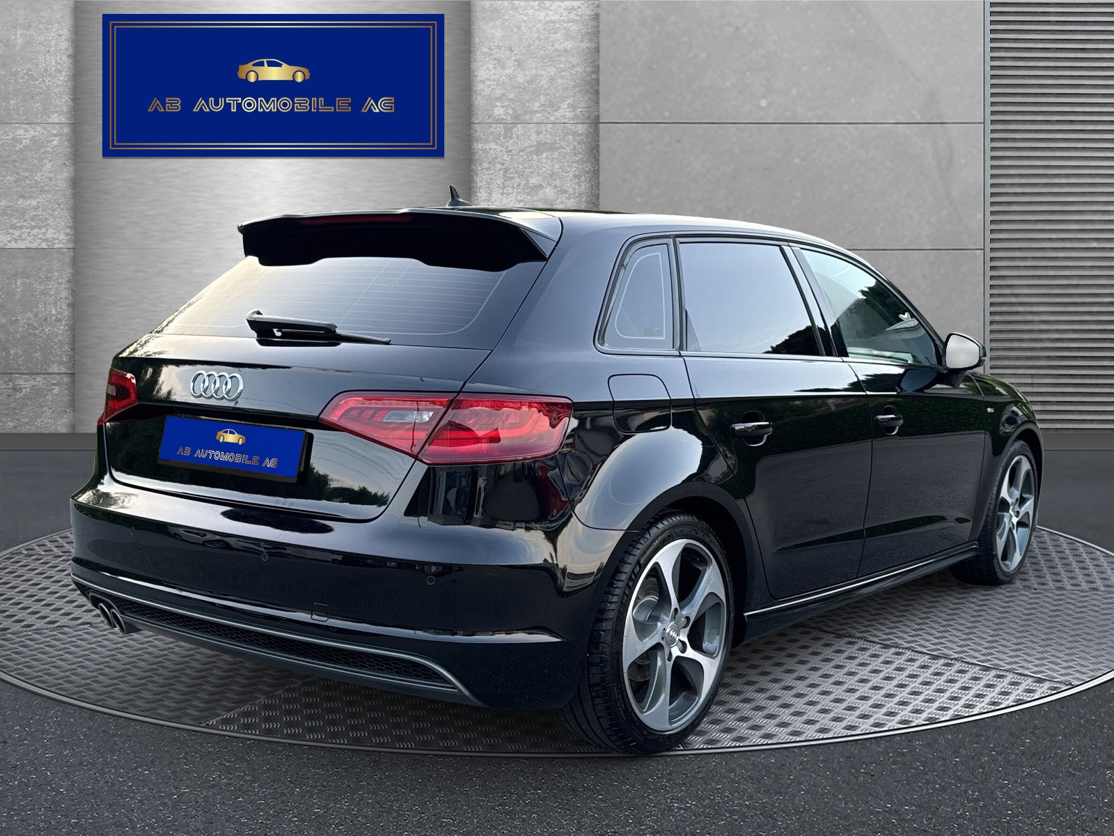 AUDI A3 Sportback 2.0 TDI Attraction S-tronic-image-6