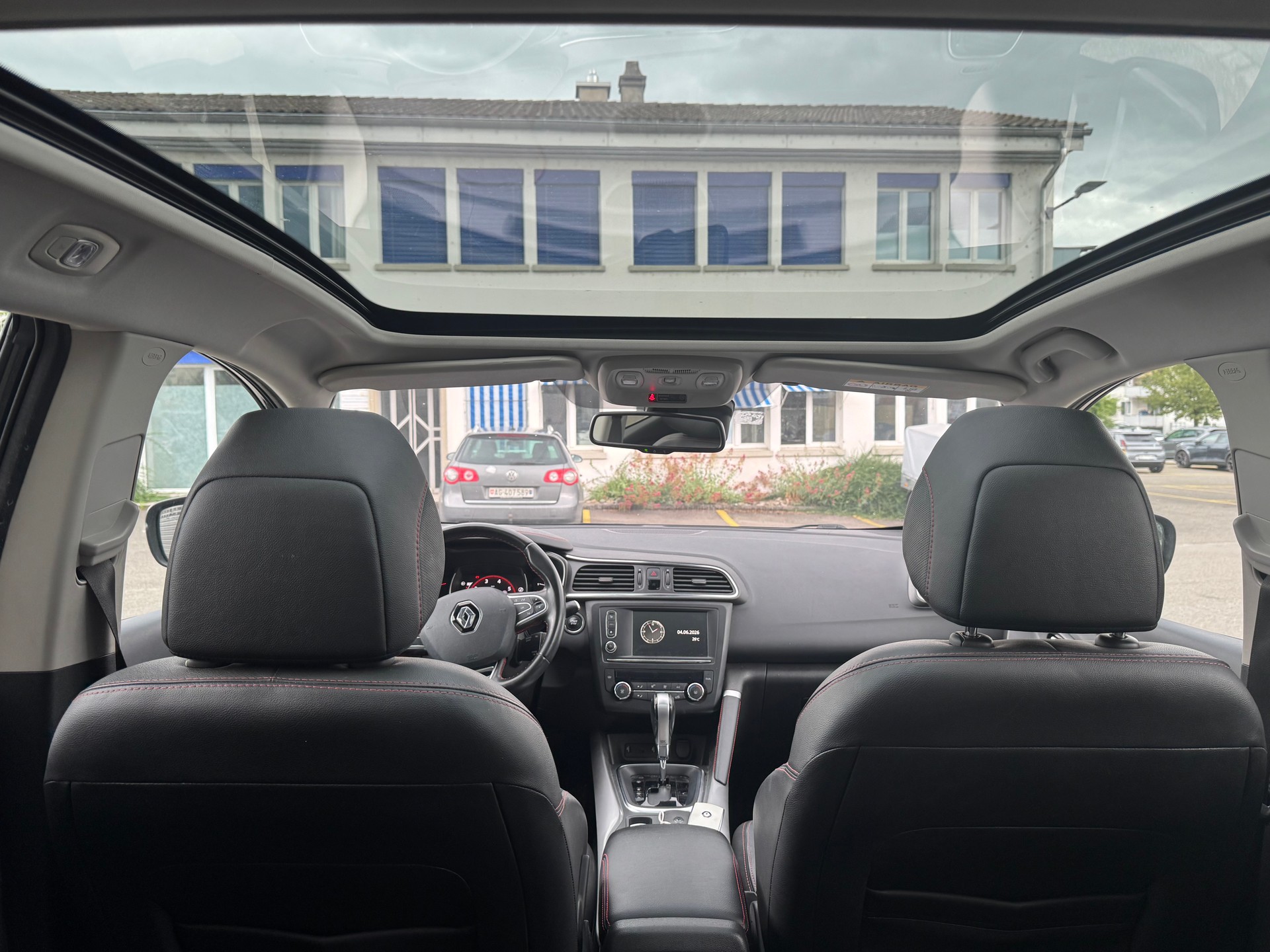 RENAULT Kadjar 1.2 16V Turbo Swiss Edition EDC-image-12