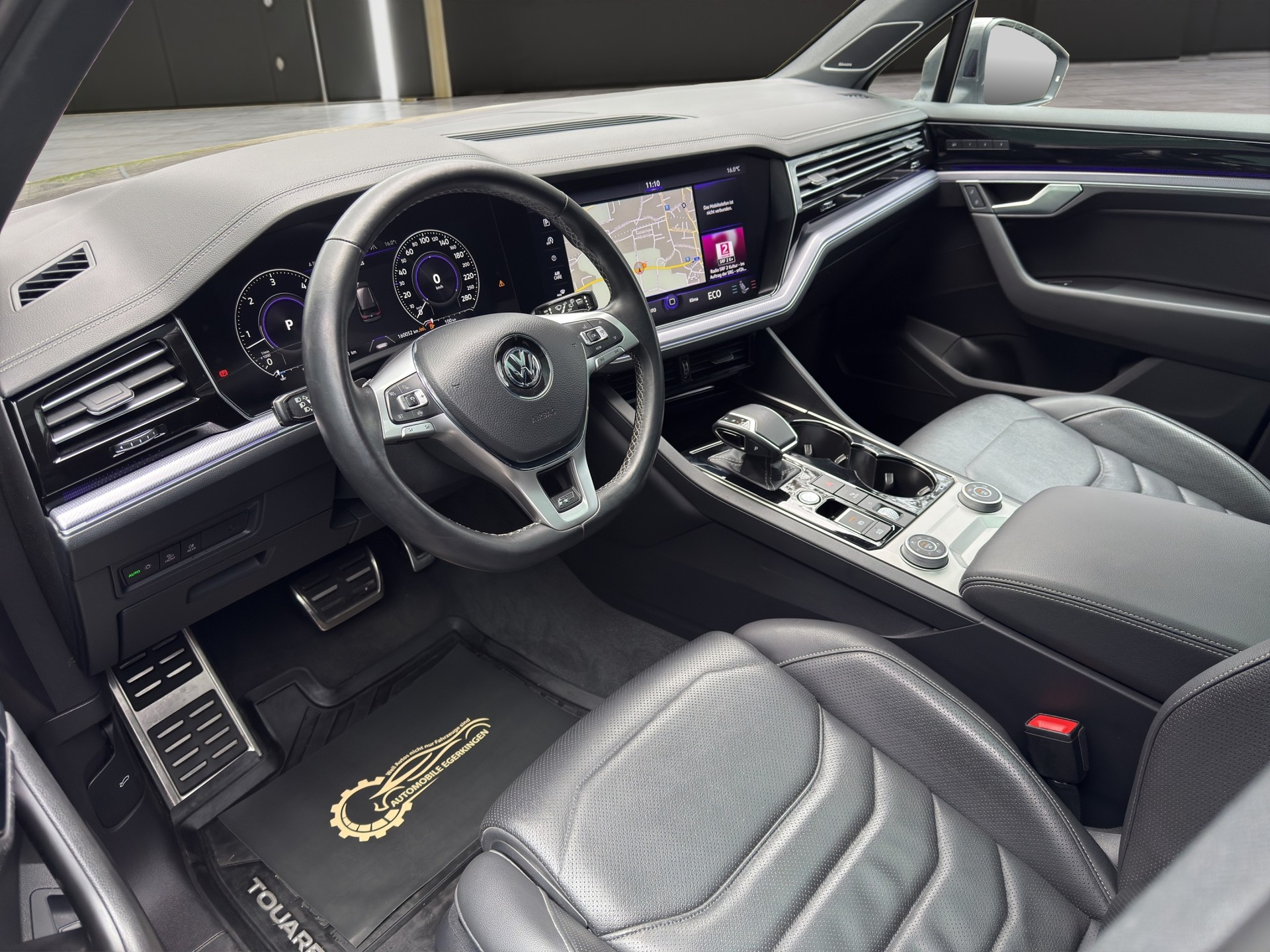 VW Touareg 4.0 V8 TDI R-Line-image-8