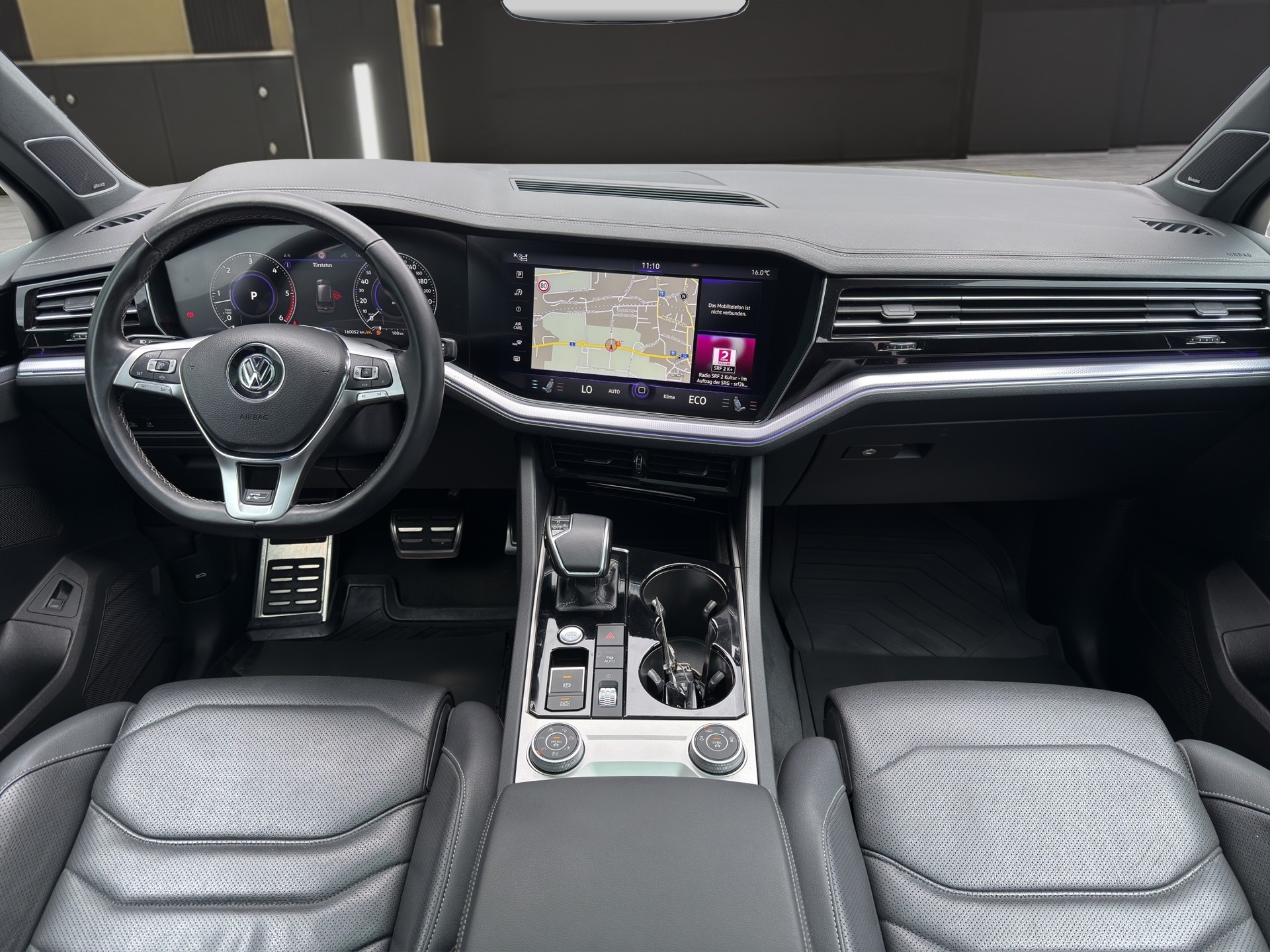 VW Touareg 4.0 V8 TDI R-Line-image-10