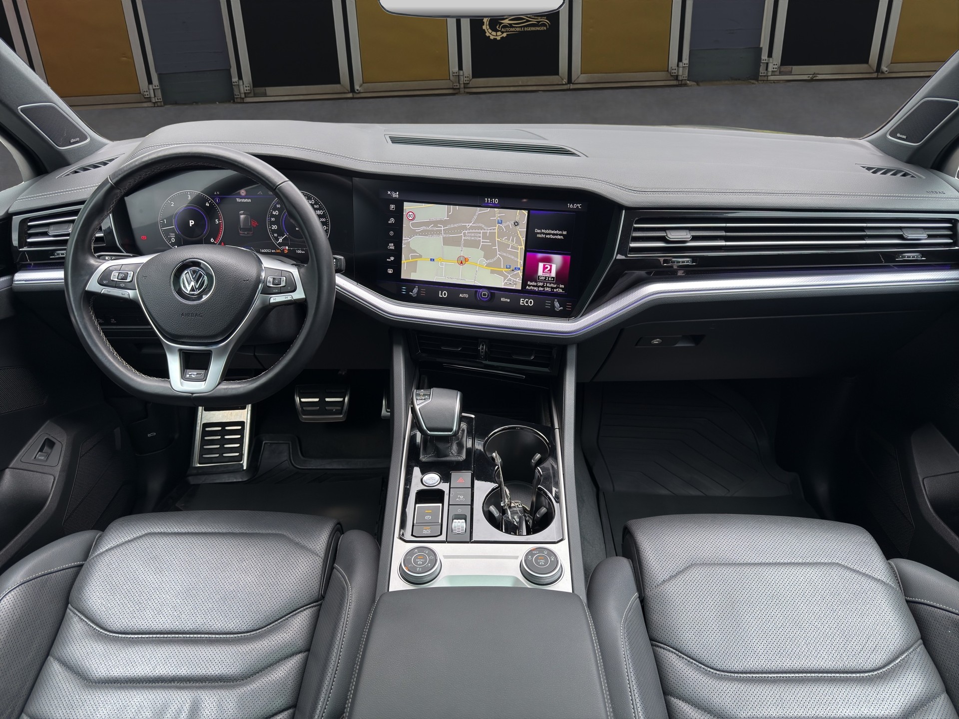 VW Touareg 4.0 V8 TDI R-Line-image-11