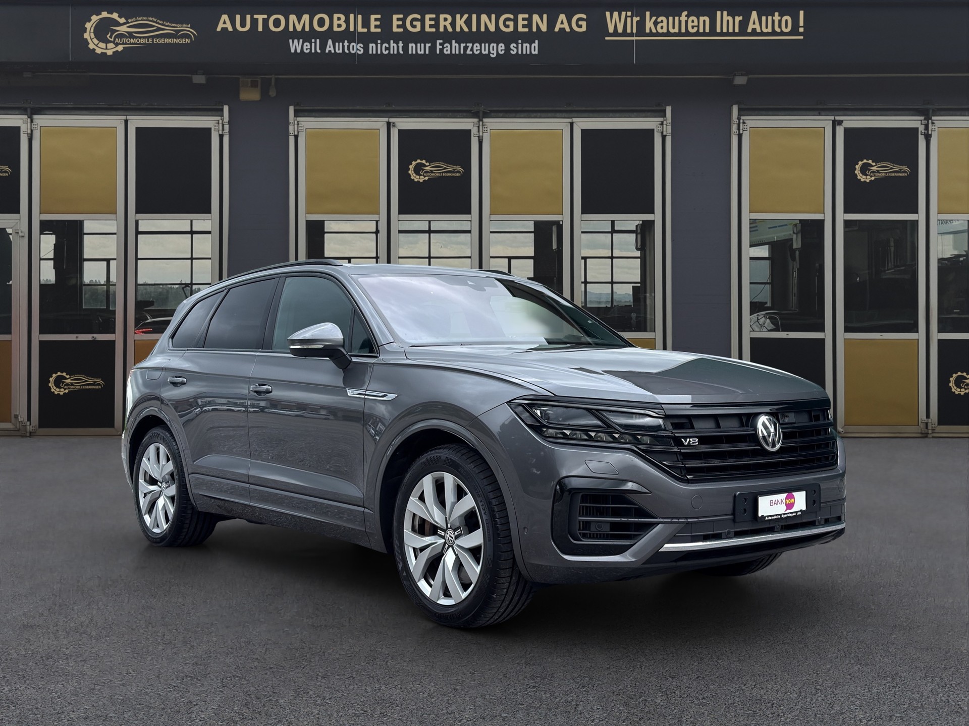VW Touareg 4.0 V8 TDI R-Line-image-2