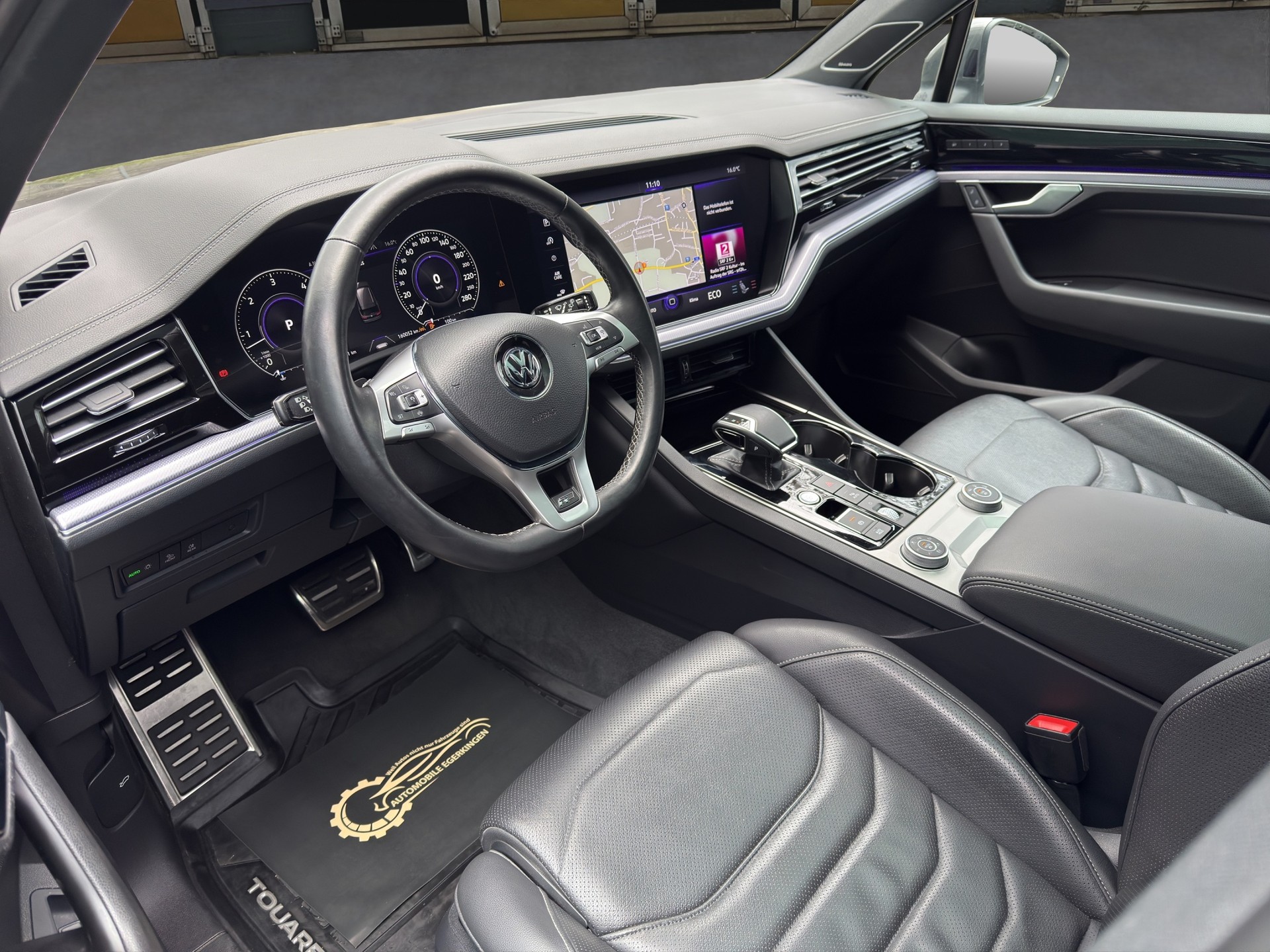 VW Touareg 4.0 V8 TDI R-Line-image-8