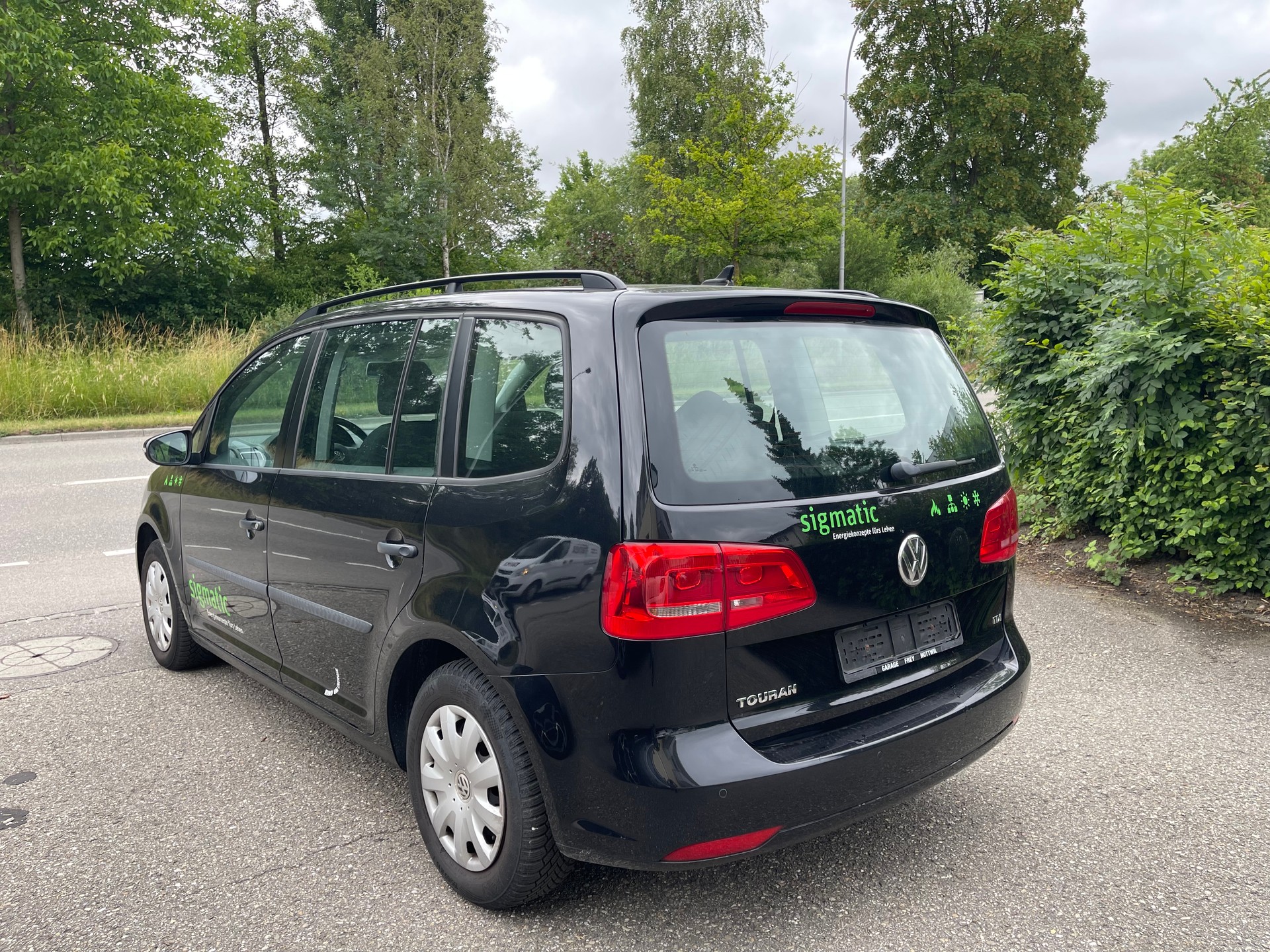 VW Touran 1.6 TDI Trendline-image-2