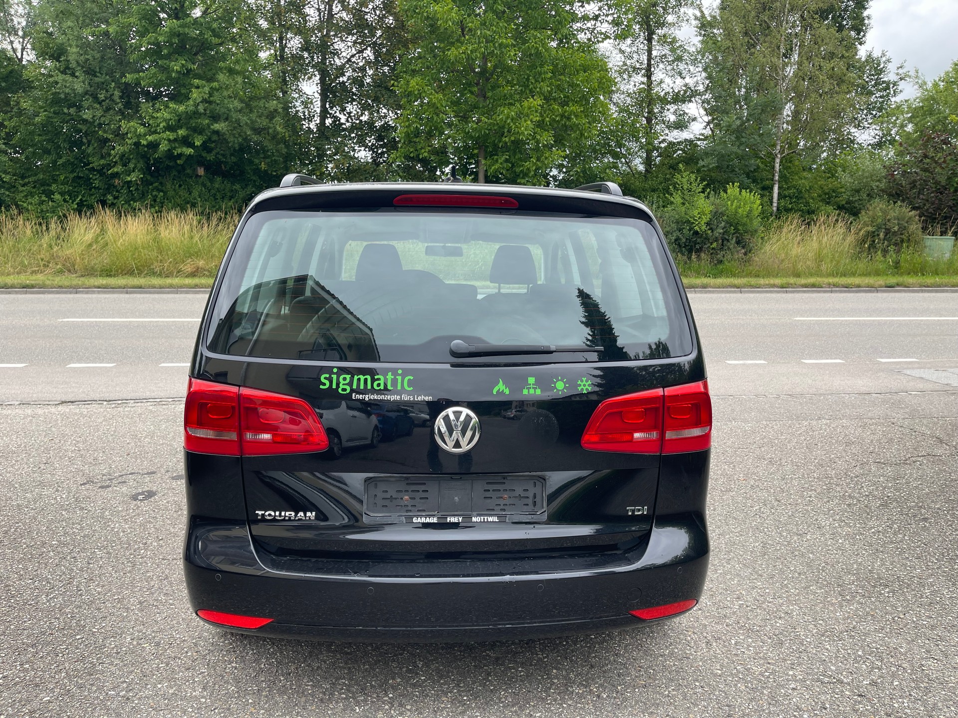 VW Touran 1.6 TDI Trendline-image-3