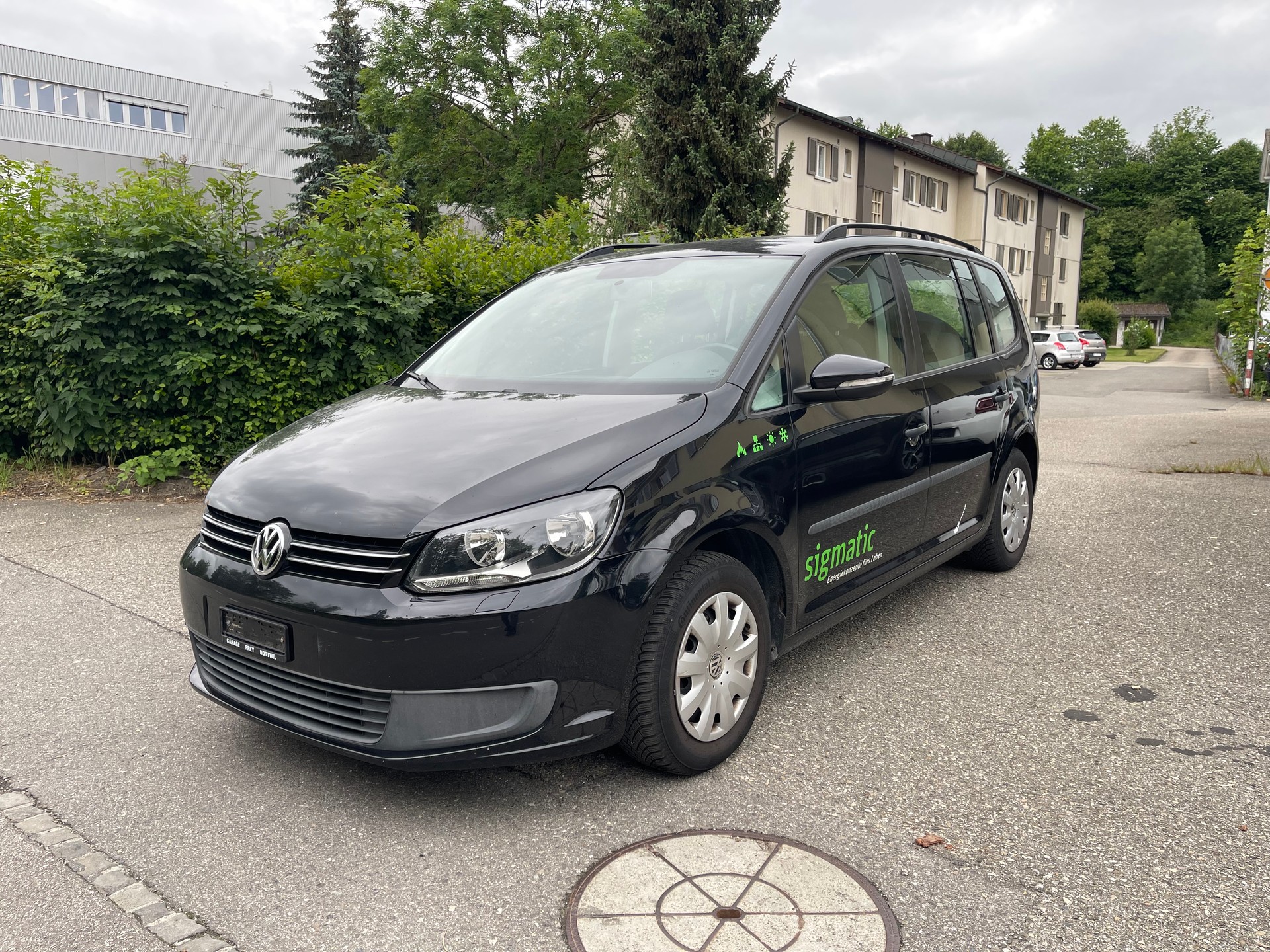 VW Touran 1.6 TDI Trendline-image-0