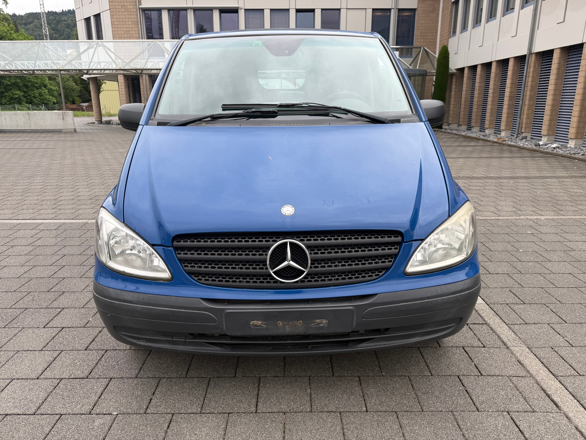 MERCEDES-BENZ Vito 120 CDI L Automat-image-1
