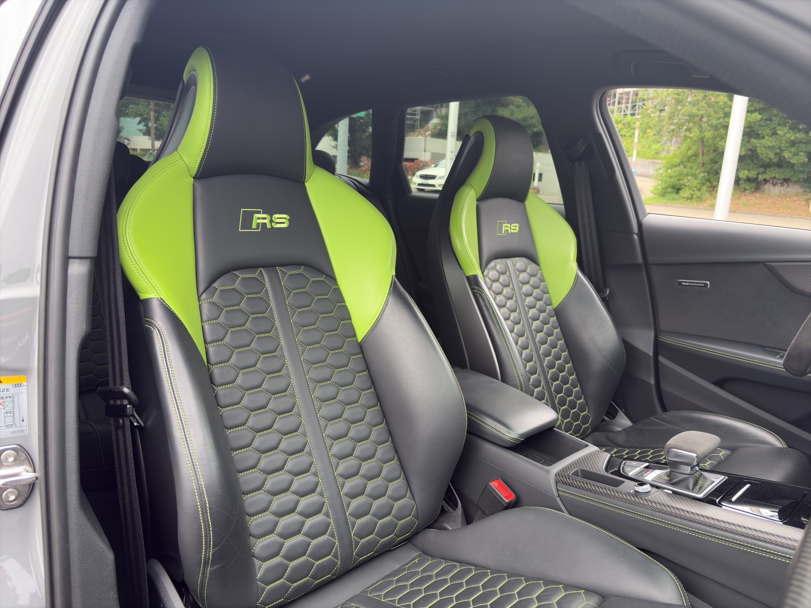 AUDI RS4 Avant 2.9 V6 TFSI quattro T-Tronic-image-6