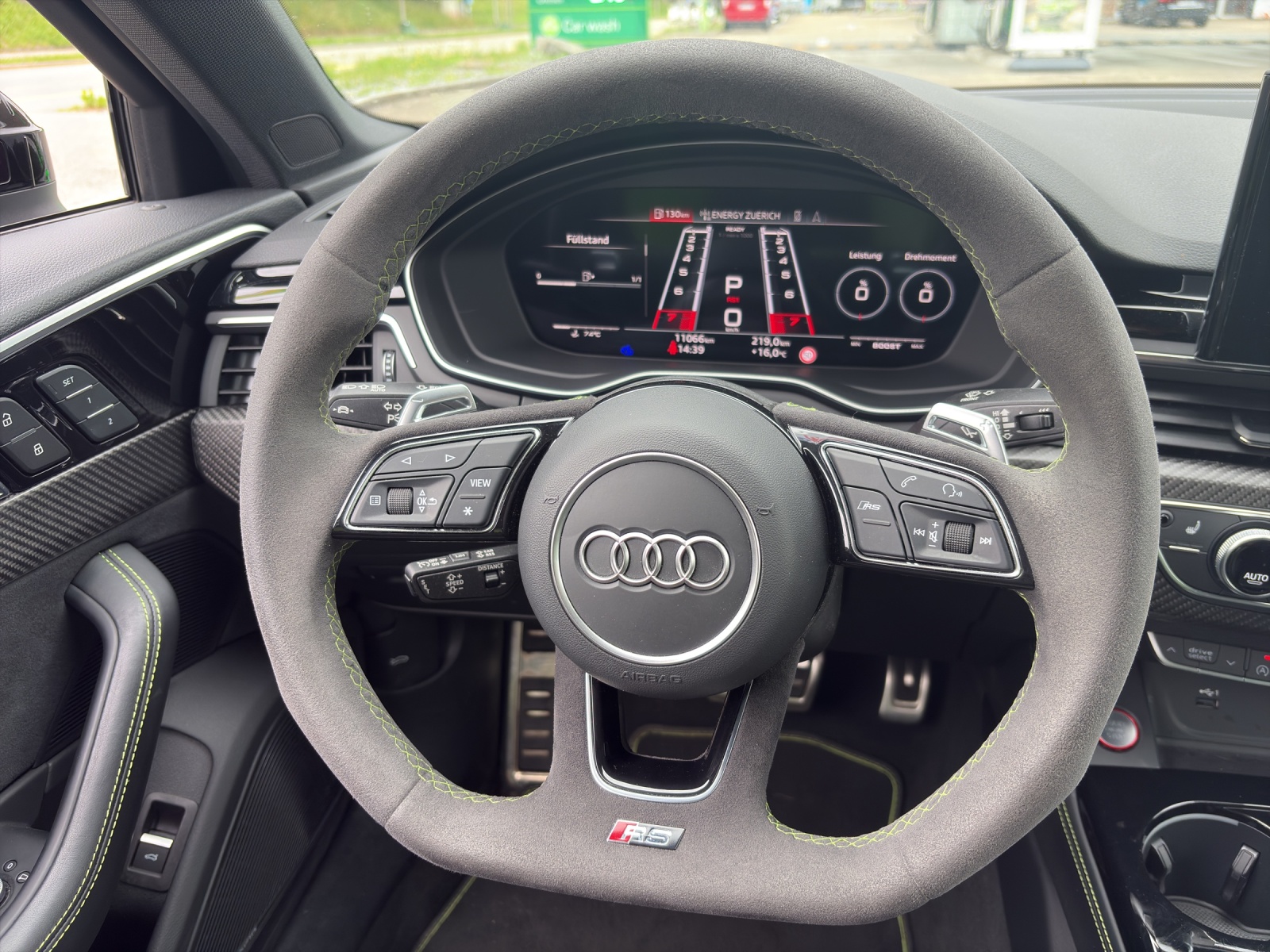 AUDI RS4 Avant 2.9 V6 TFSI quattro T-Tronic-image-11