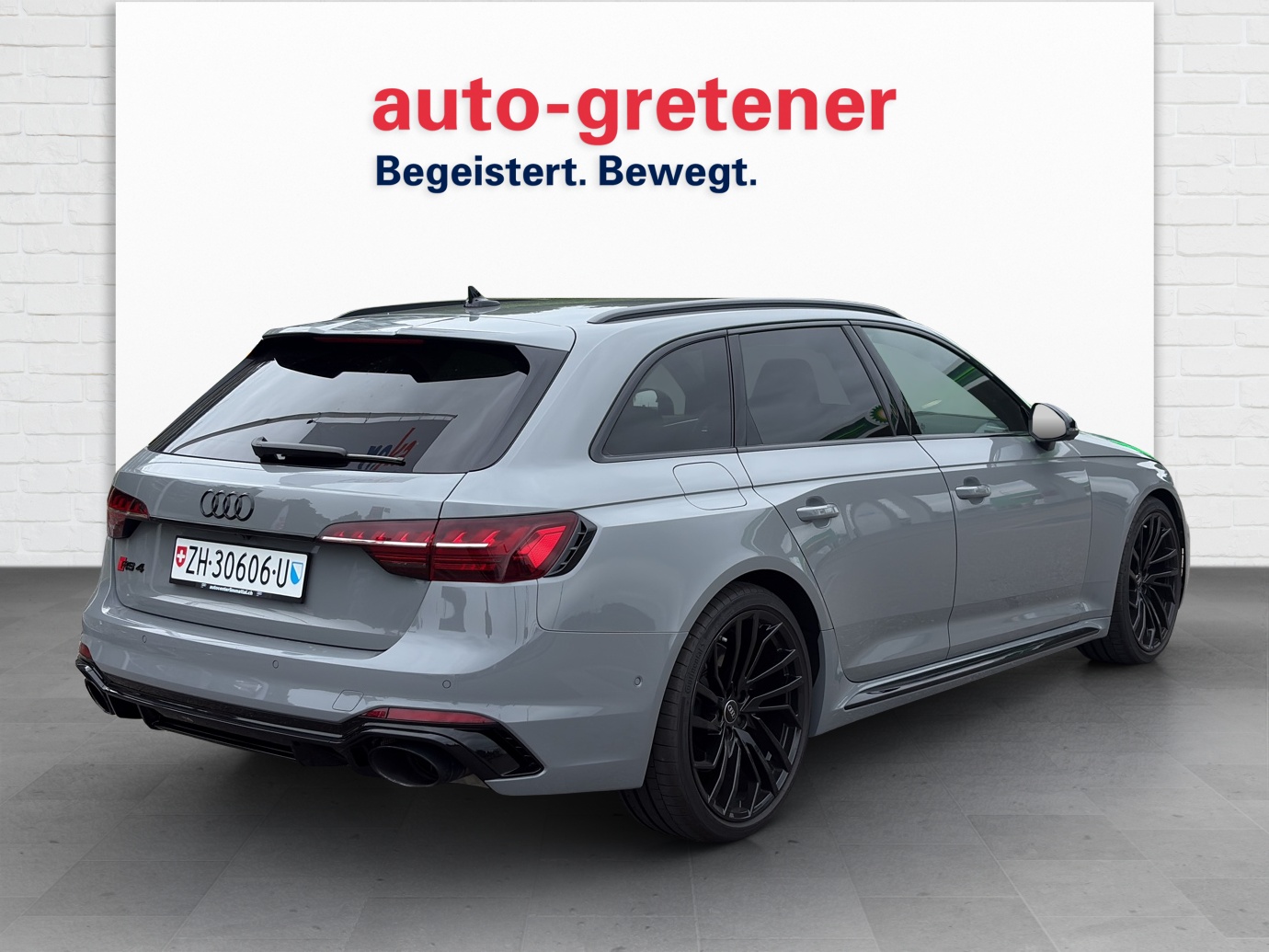 AUDI RS4 Avant 2.9 V6 TFSI quattro T-Tronic-showroom-element-2