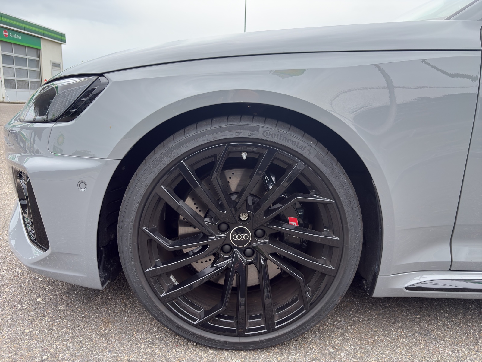 AUDI RS4 Avant 2.9 V6 TFSI quattro T-Tronic-image-13