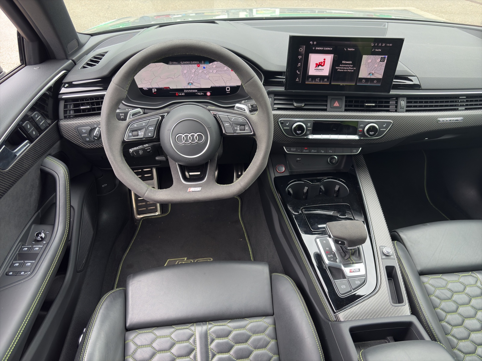 AUDI RS4 Avant 2.9 V6 TFSI quattro T-Tronic-image-9