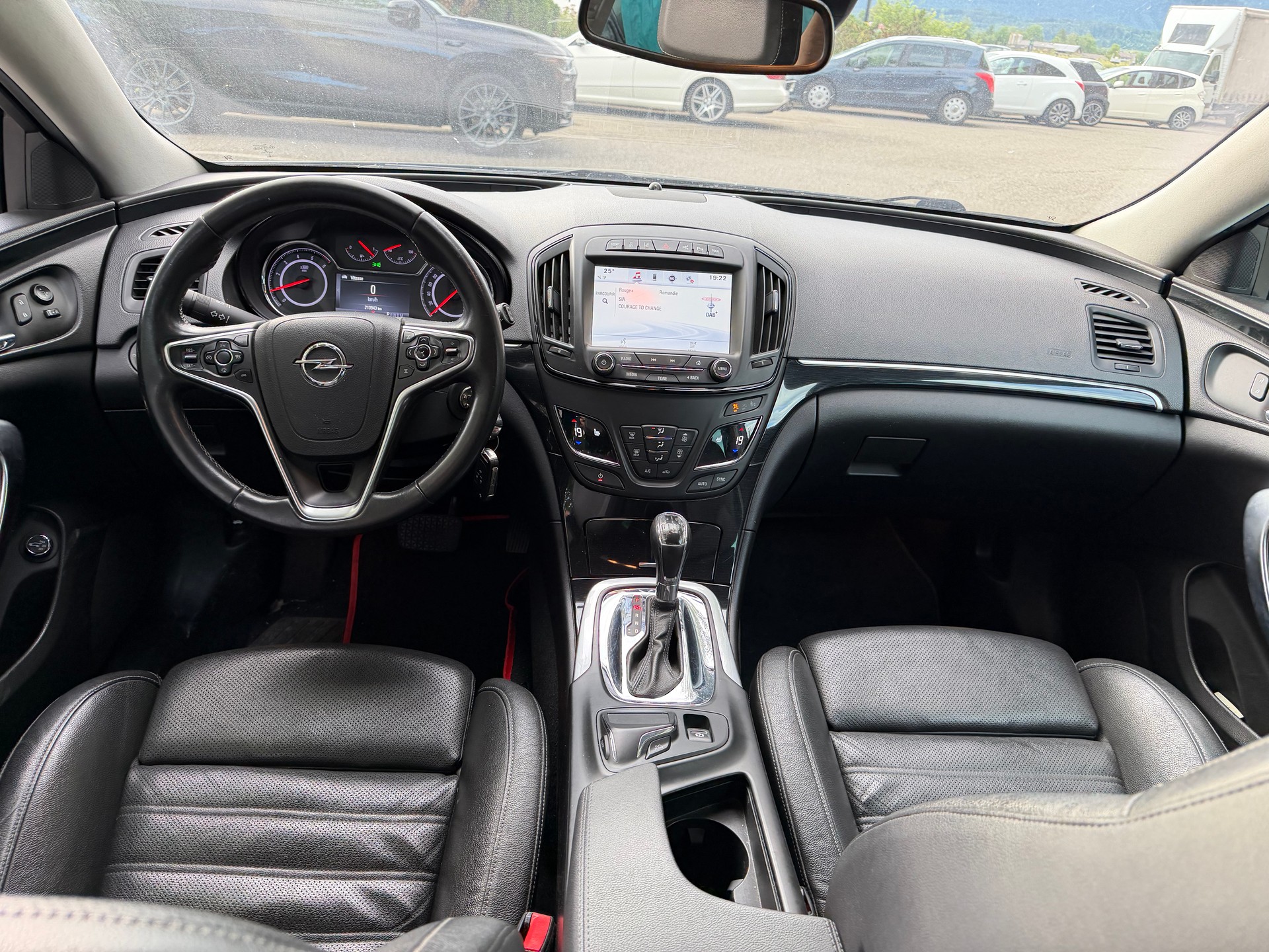 OPEL Insignia ST 2.0 CDTI Sport 4WD Aut.-image-8