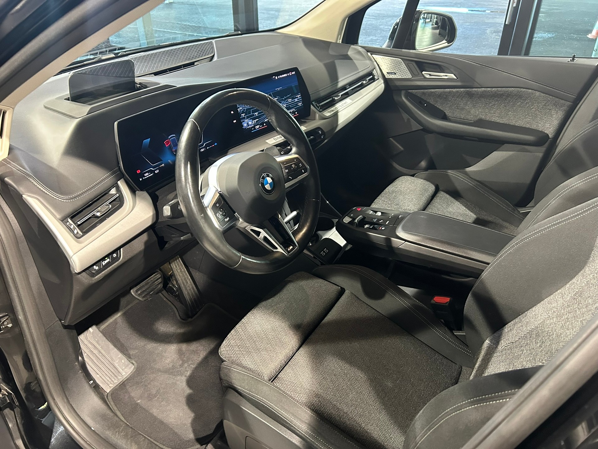BMW 218d Active Tourer DKG-image-23
