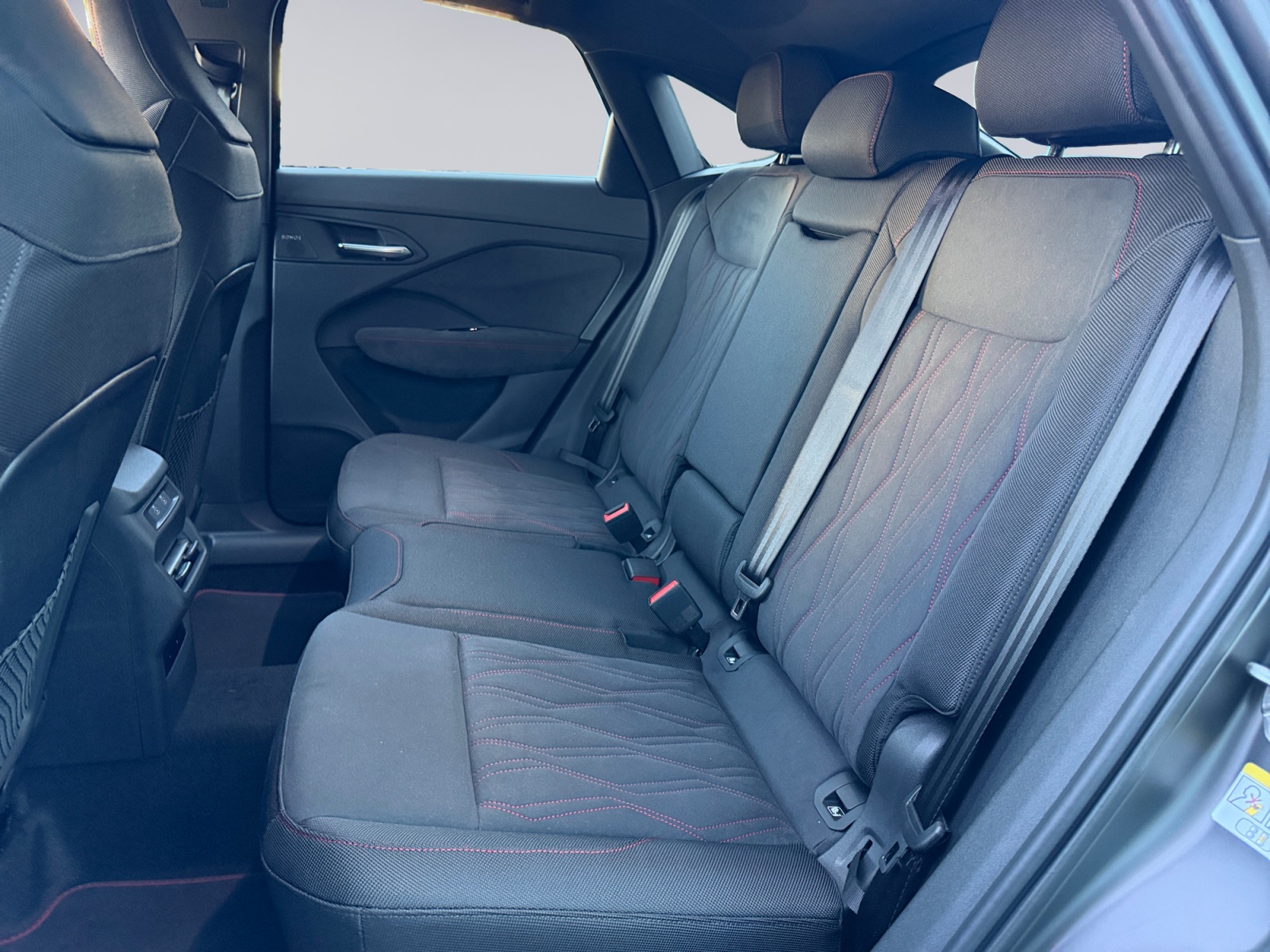 AUDI Q3 Sportback TFSI quattro 195 kW S tronic-image-10