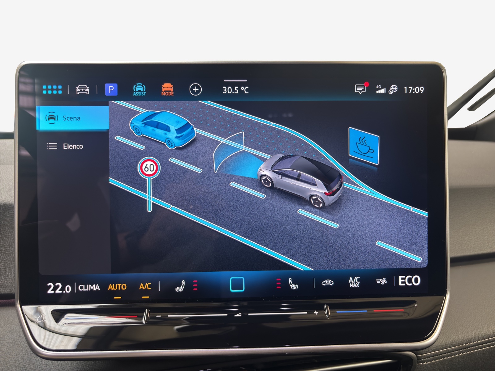 VW ID.3 Pro 52 kWh Pure Value-image-14