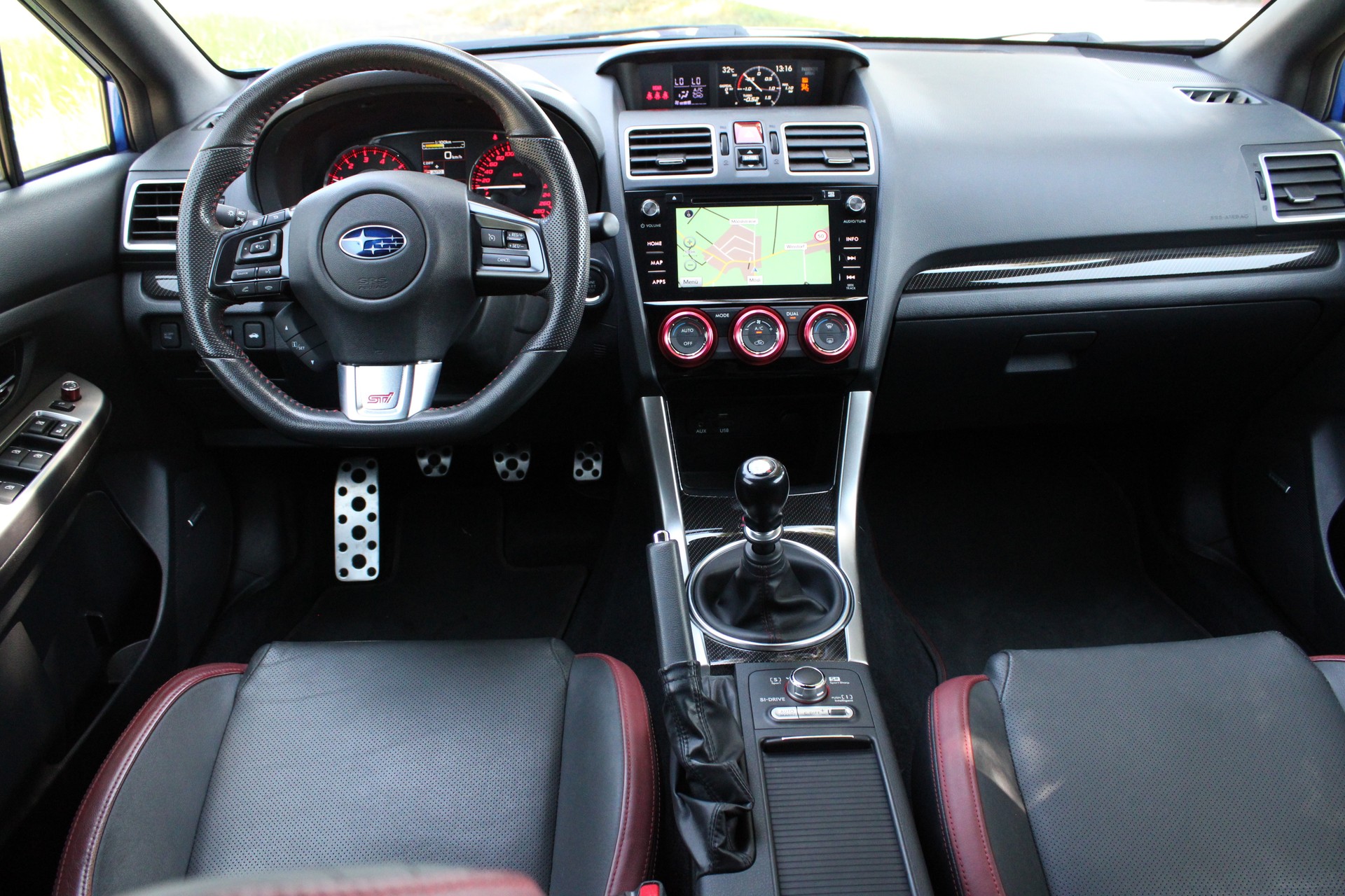 SUBARU WRX 2.5 Turbo 4WD STI Luxury S-image-12