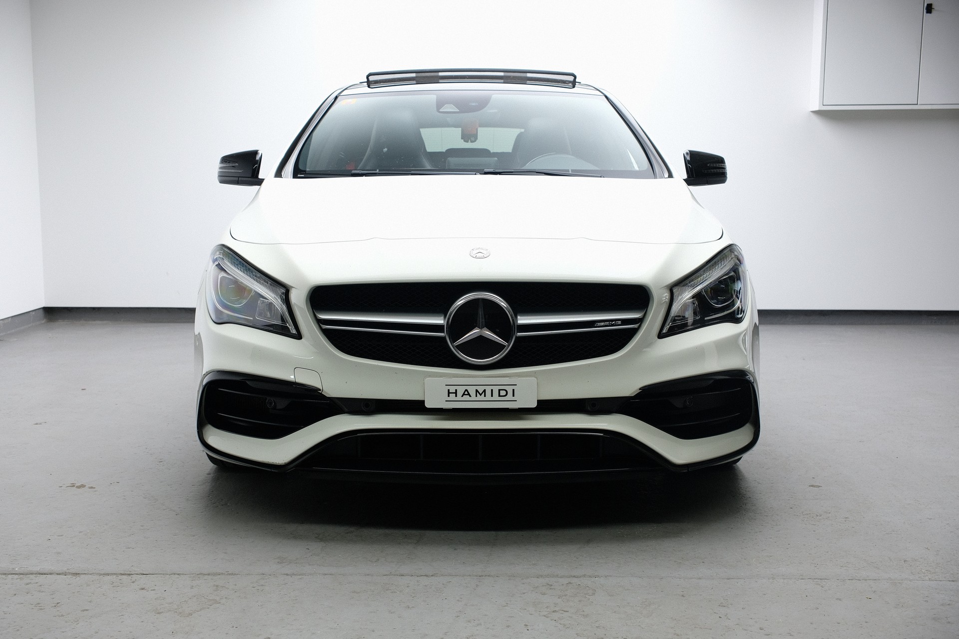 MERCEDES-BENZ CLA Shooting Brake 45 AMG 4Matic Speedshift-image-1