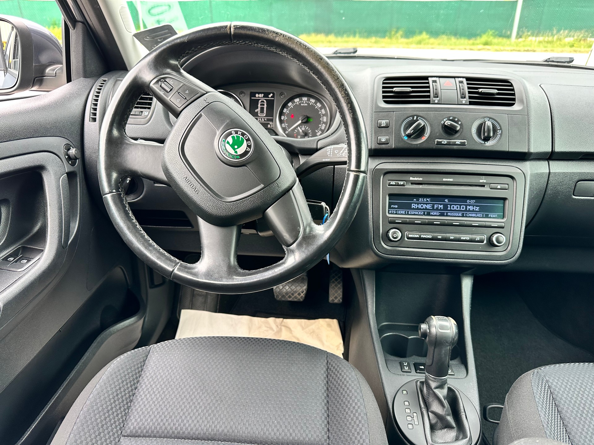 SKODA Fabia 1.2 TSI Elegance DSG-image-12