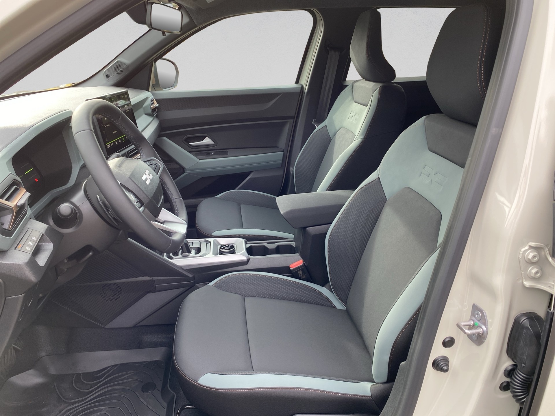DACIA Duster TCe 150 48V Extreme 4x4-image-9