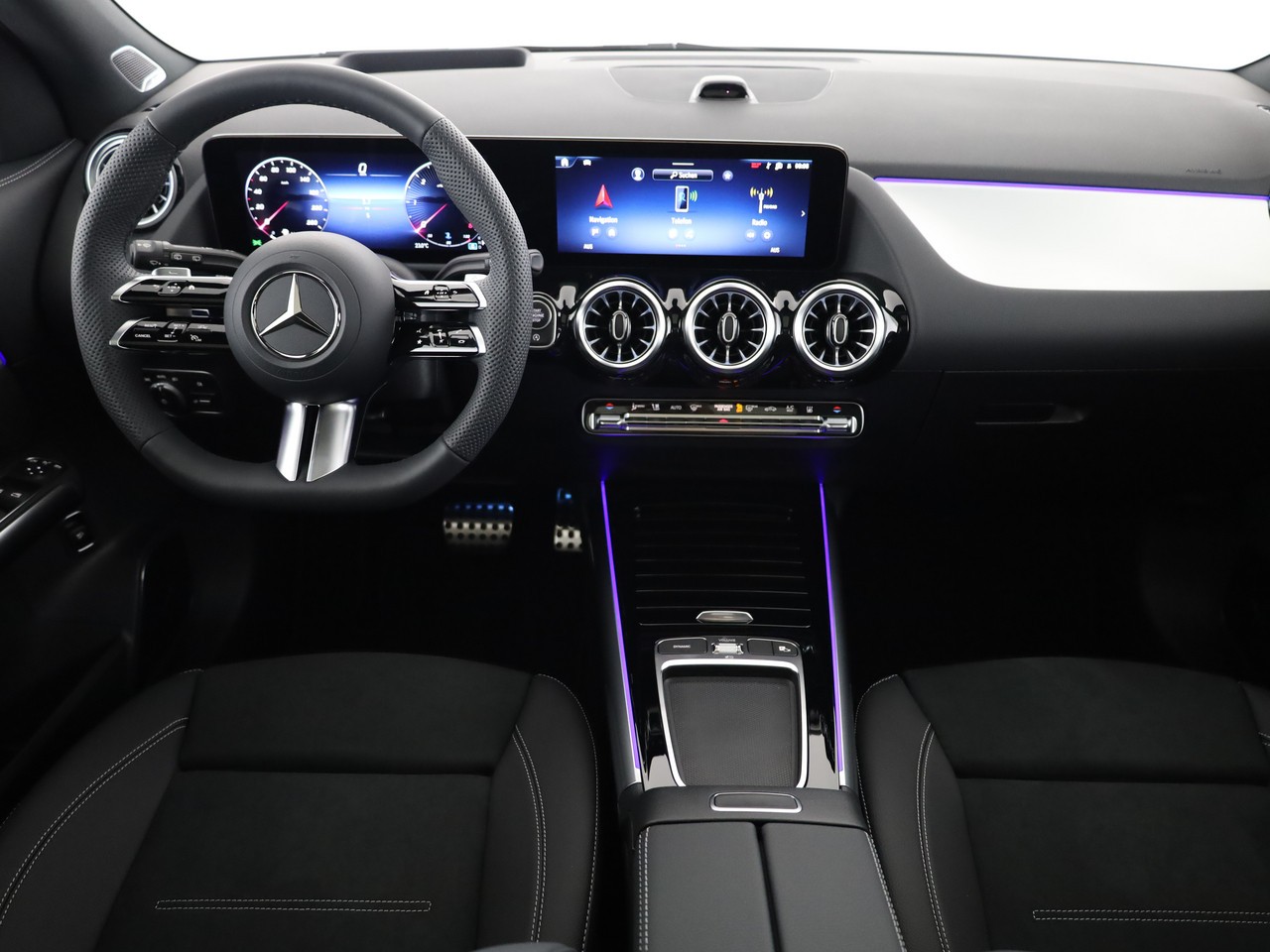 MERCEDES-BENZ GLA 220d 4Matic 8G-DCTSwiss Star-image-7